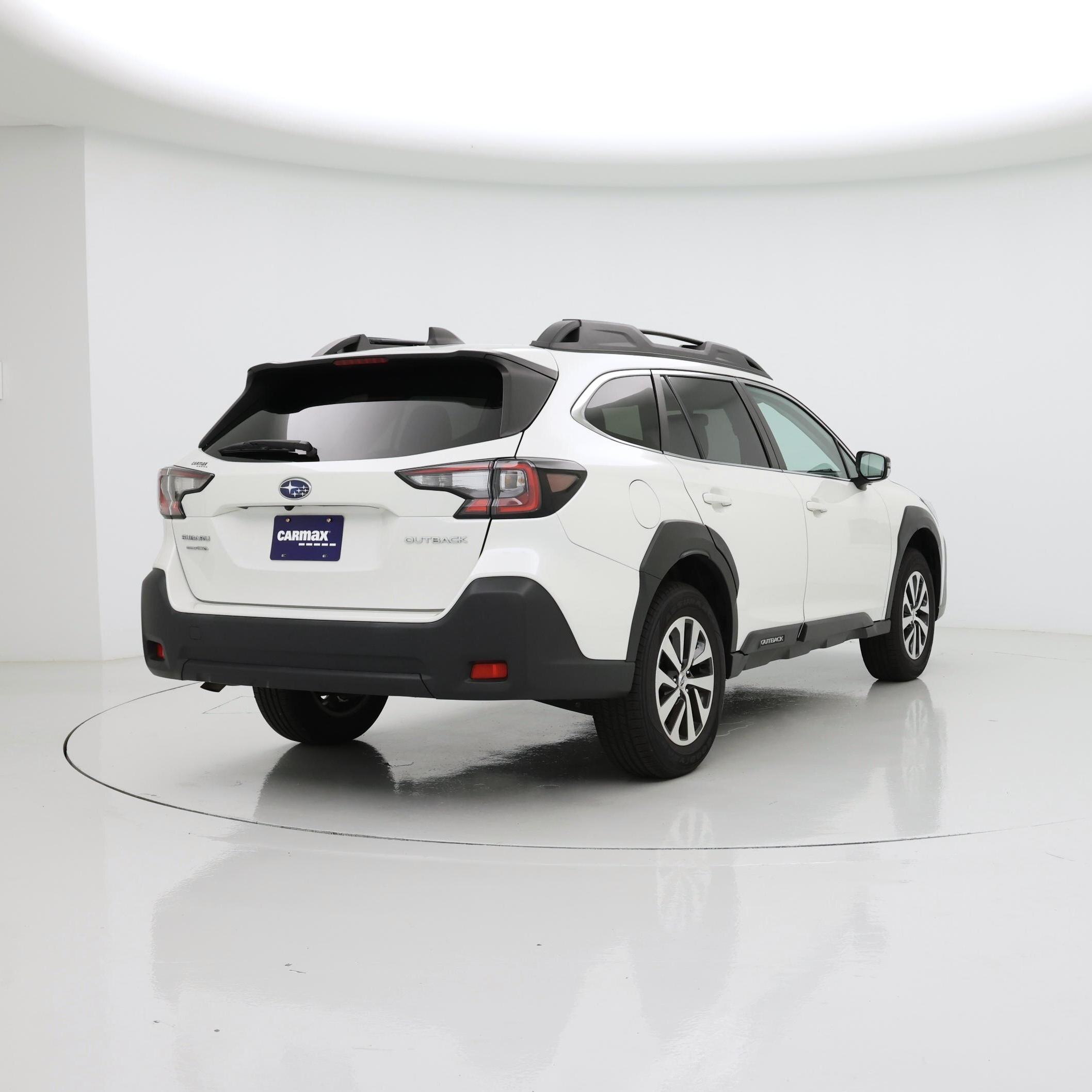 Thumbnail: 2023 Subaru Outback - 8