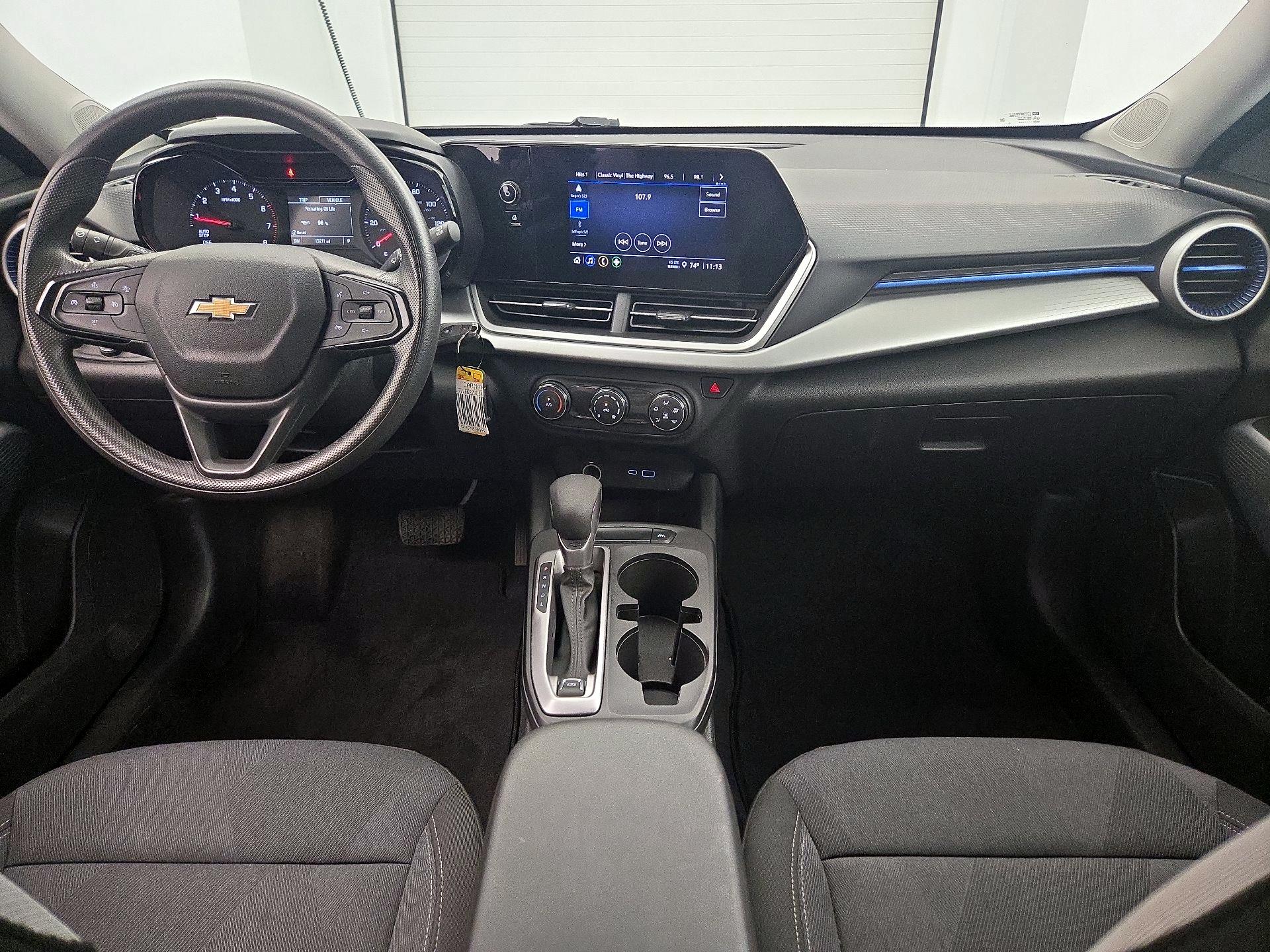 Thumbnail: 2024 Chevrolet Trax - 9