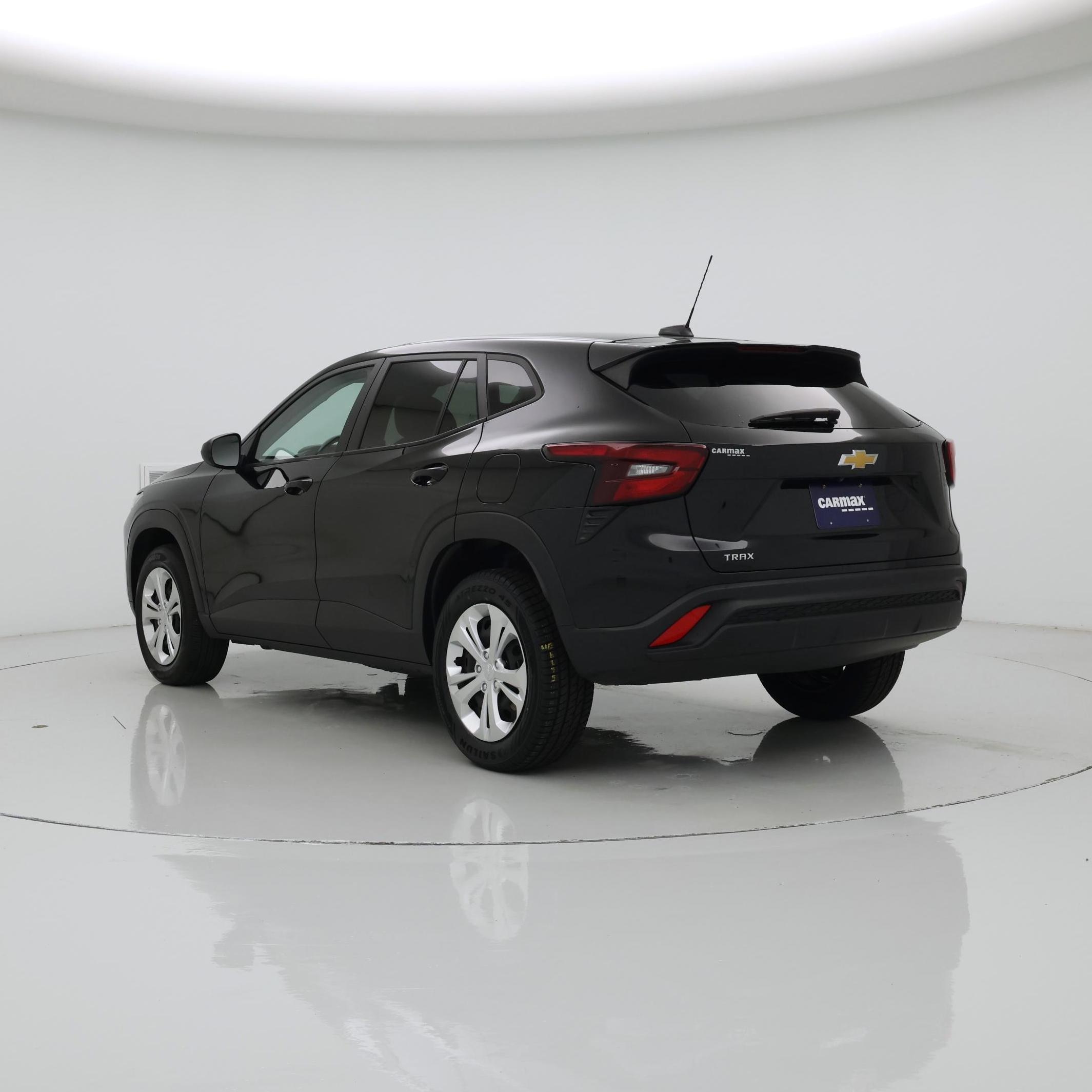 Thumbnail: 2024 Chevrolet Trax - 2