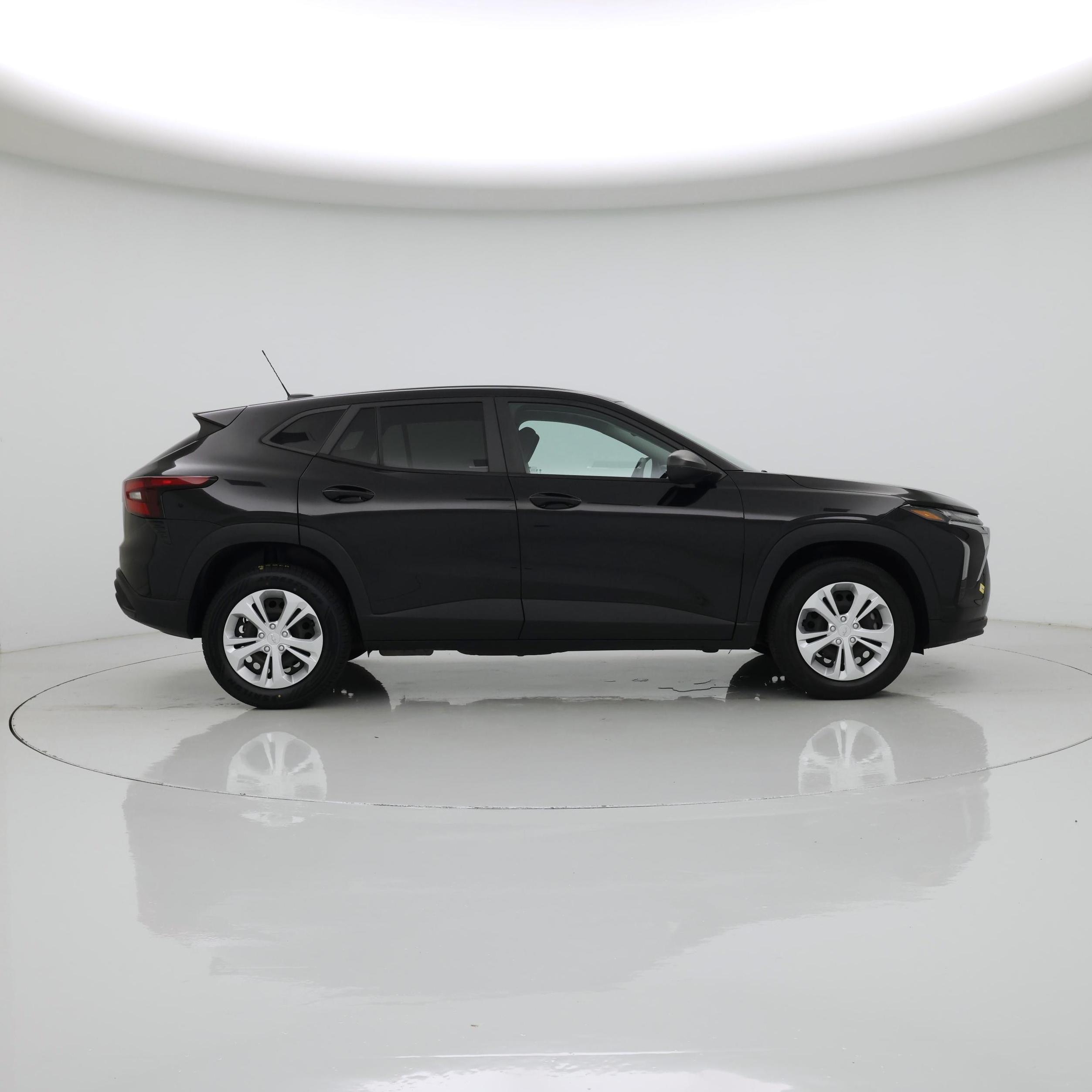 Thumbnail: 2024 Chevrolet Trax - 7