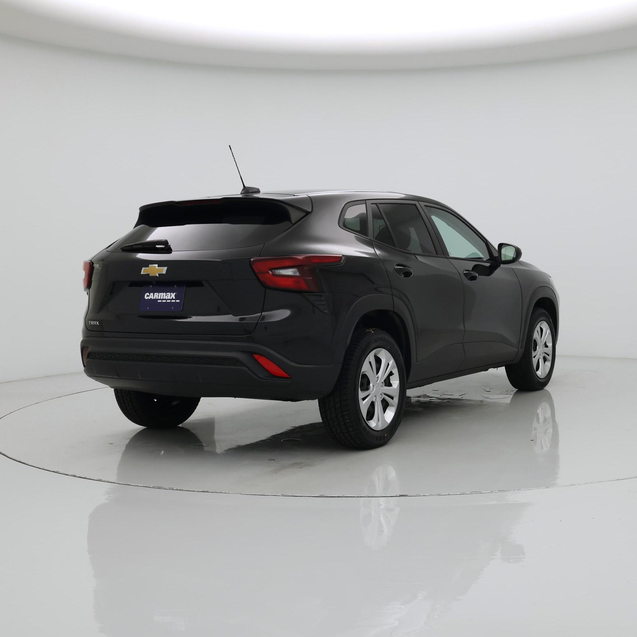 Thumbnail: 2024 Chevrolet Trax - 8