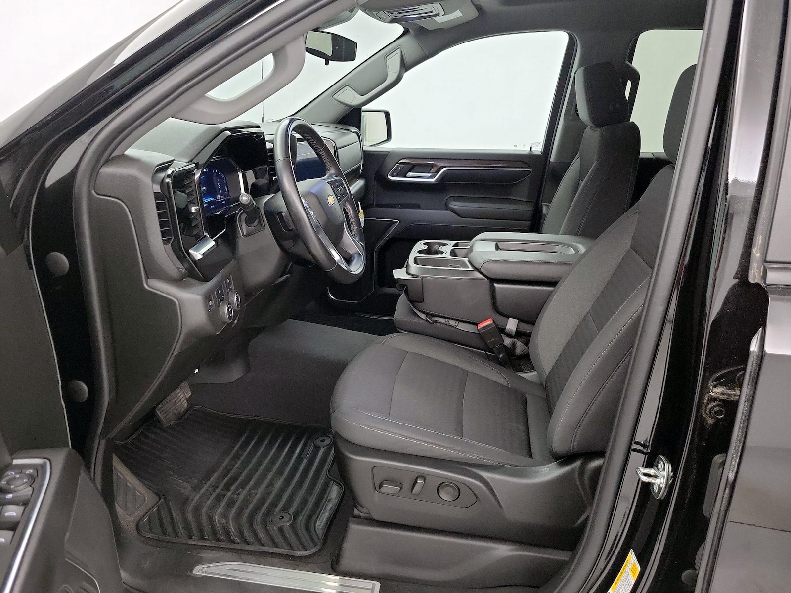 2022 Chevrolet Silverado 1500 LT - Photo 12