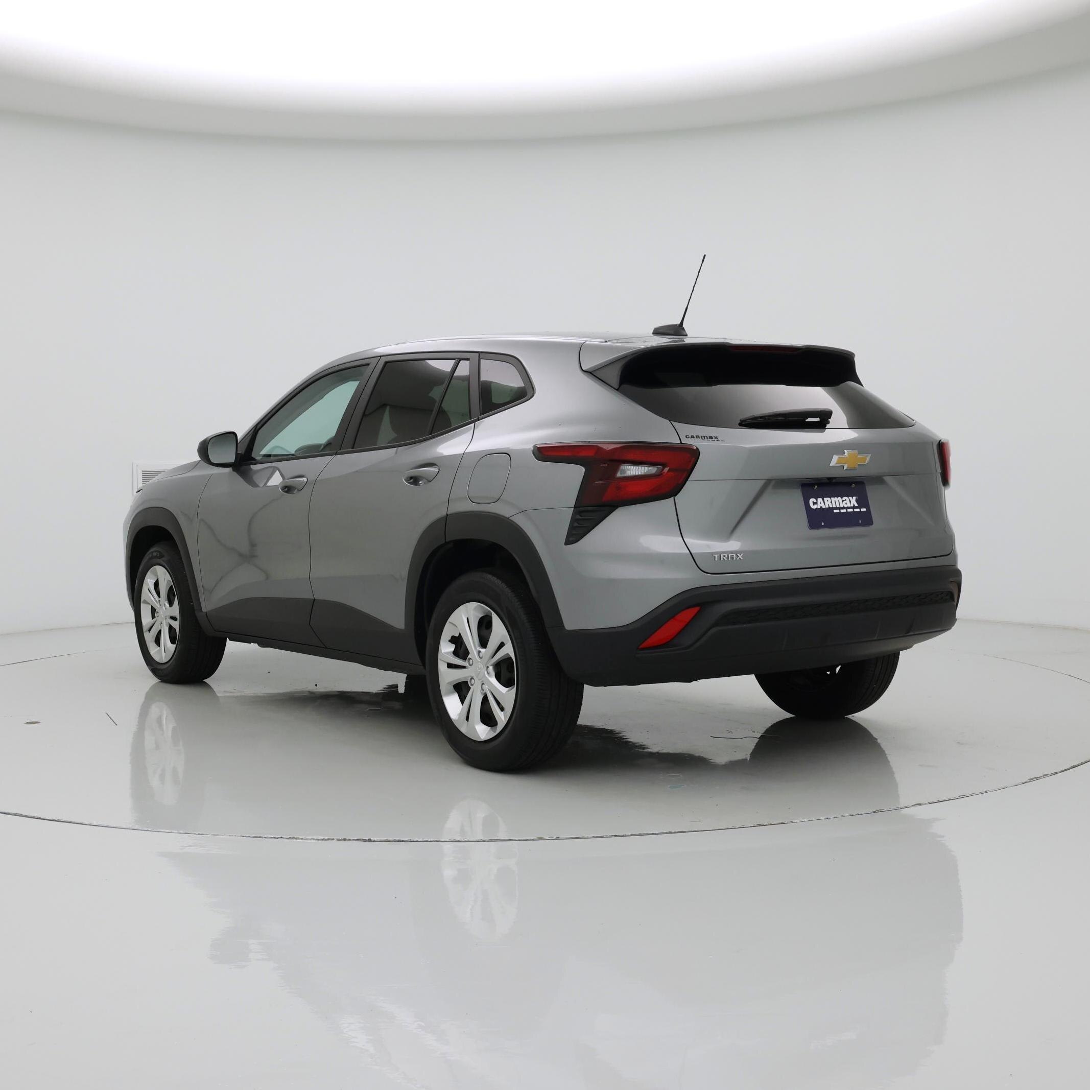 Thumbnail: 2024 Chevrolet Trax - 2