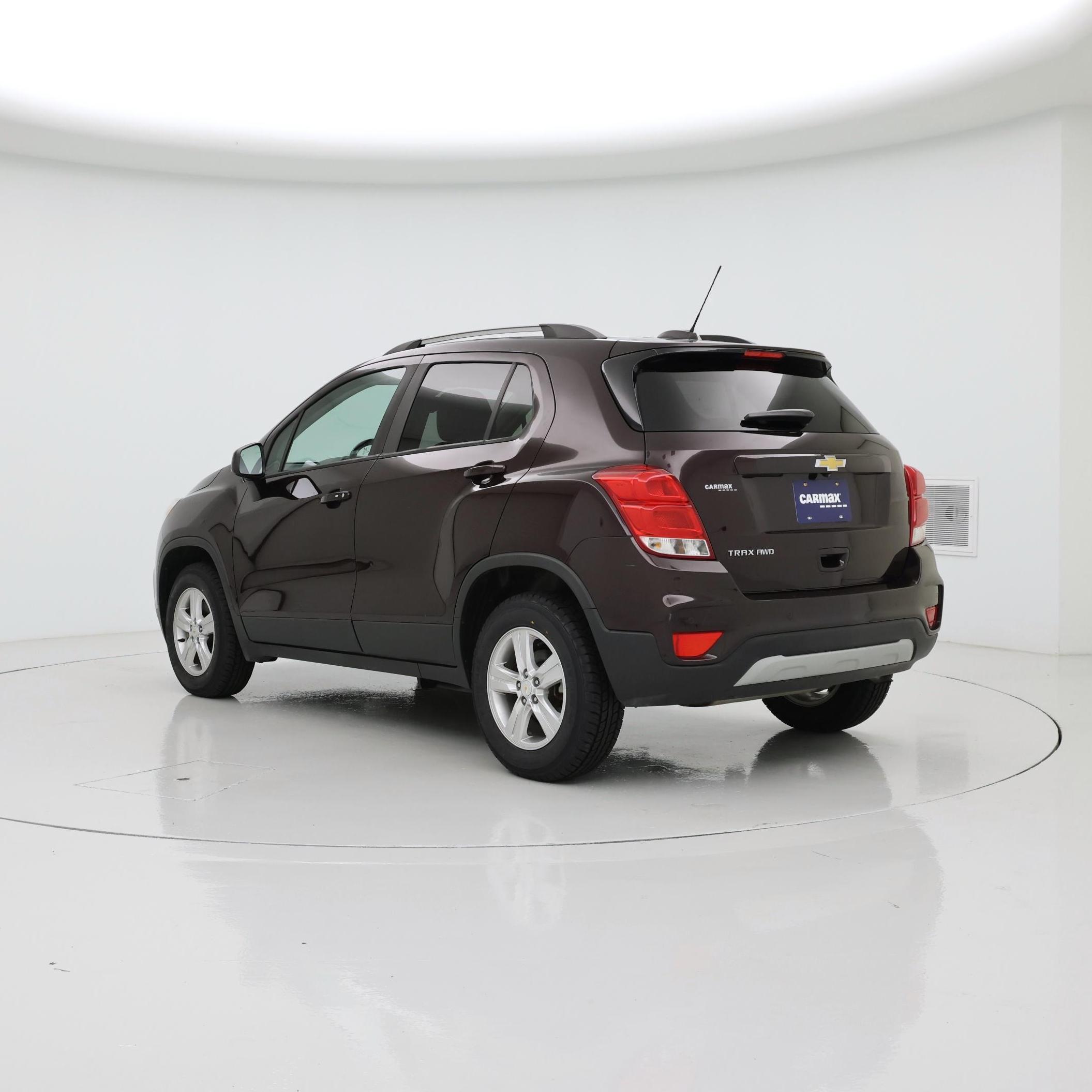 Thumbnail: 2022 Chevrolet Trax - 2
