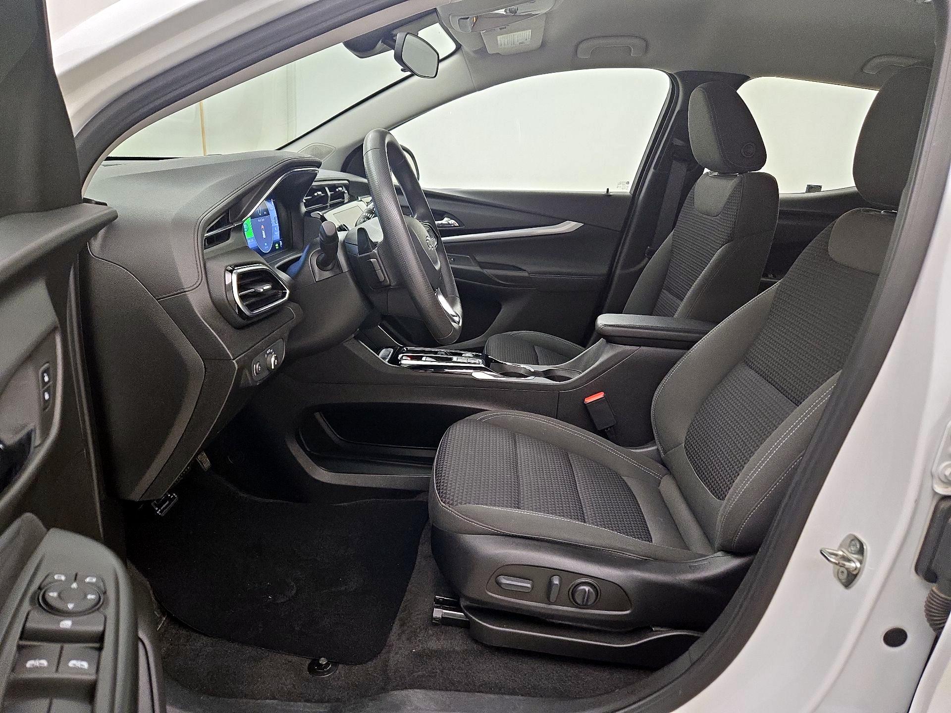 Thumbnail: 2022 Chevrolet Bolt EUV - 11