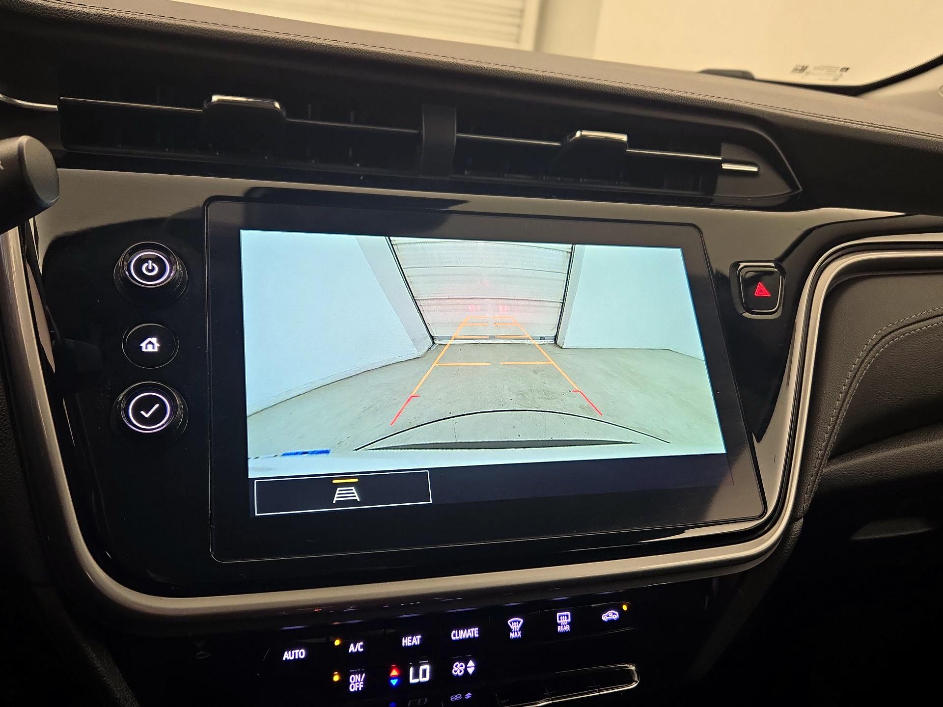 Thumbnail: 2022 Chevrolet Bolt EUV - 14