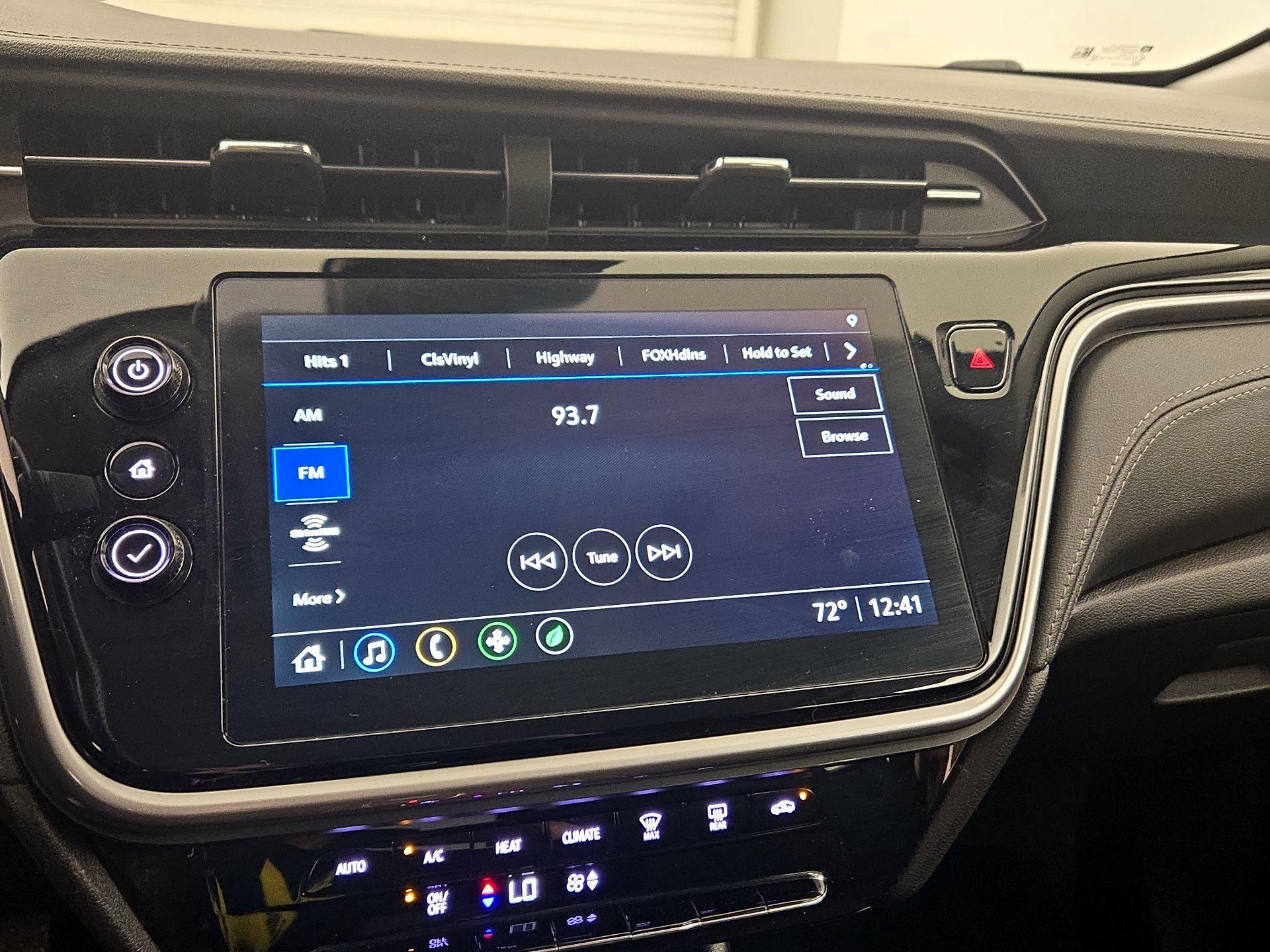 Thumbnail: 2022 Chevrolet Bolt EUV - 15