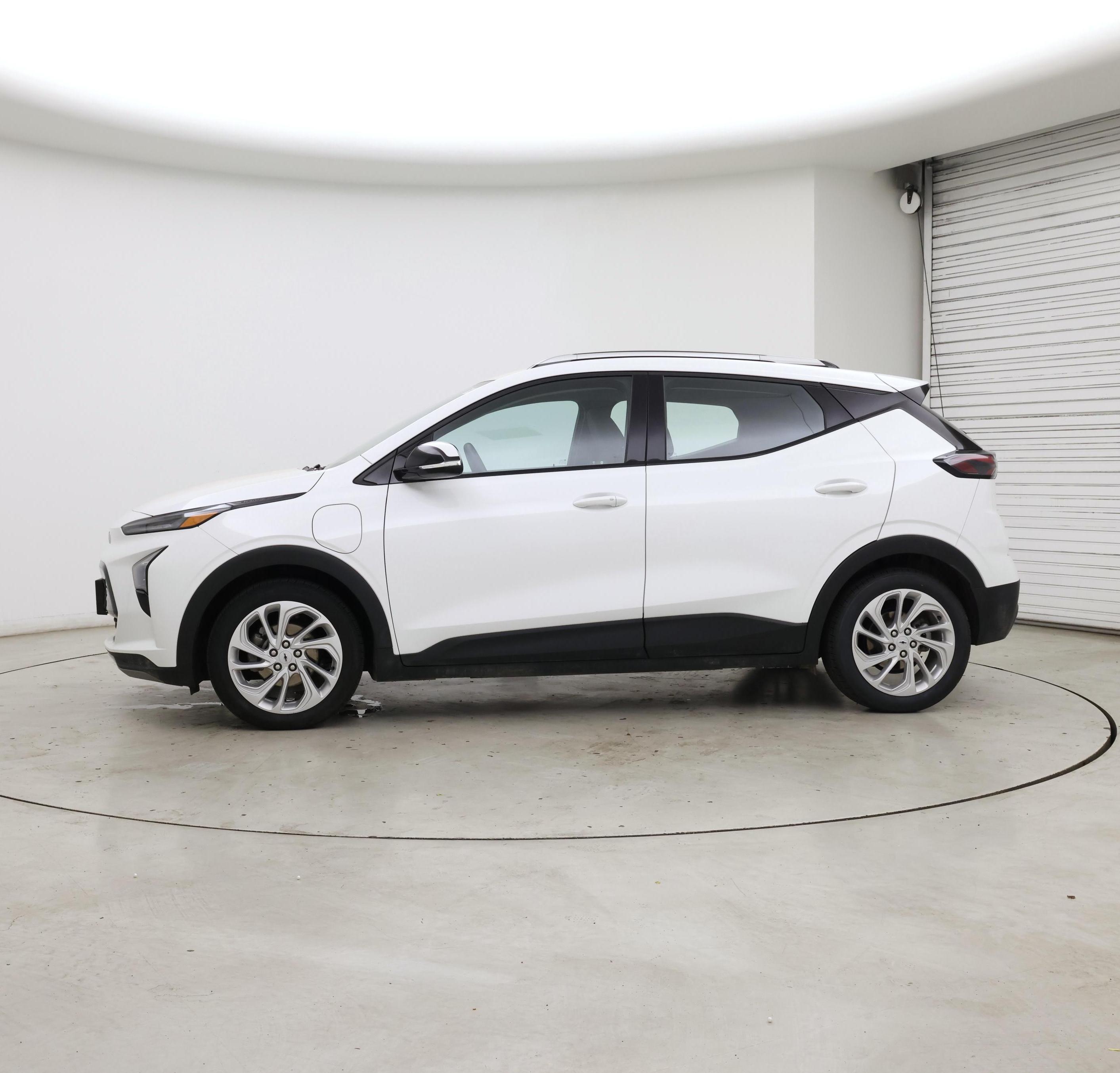 Thumbnail: 2022 Chevrolet Bolt EUV - 3