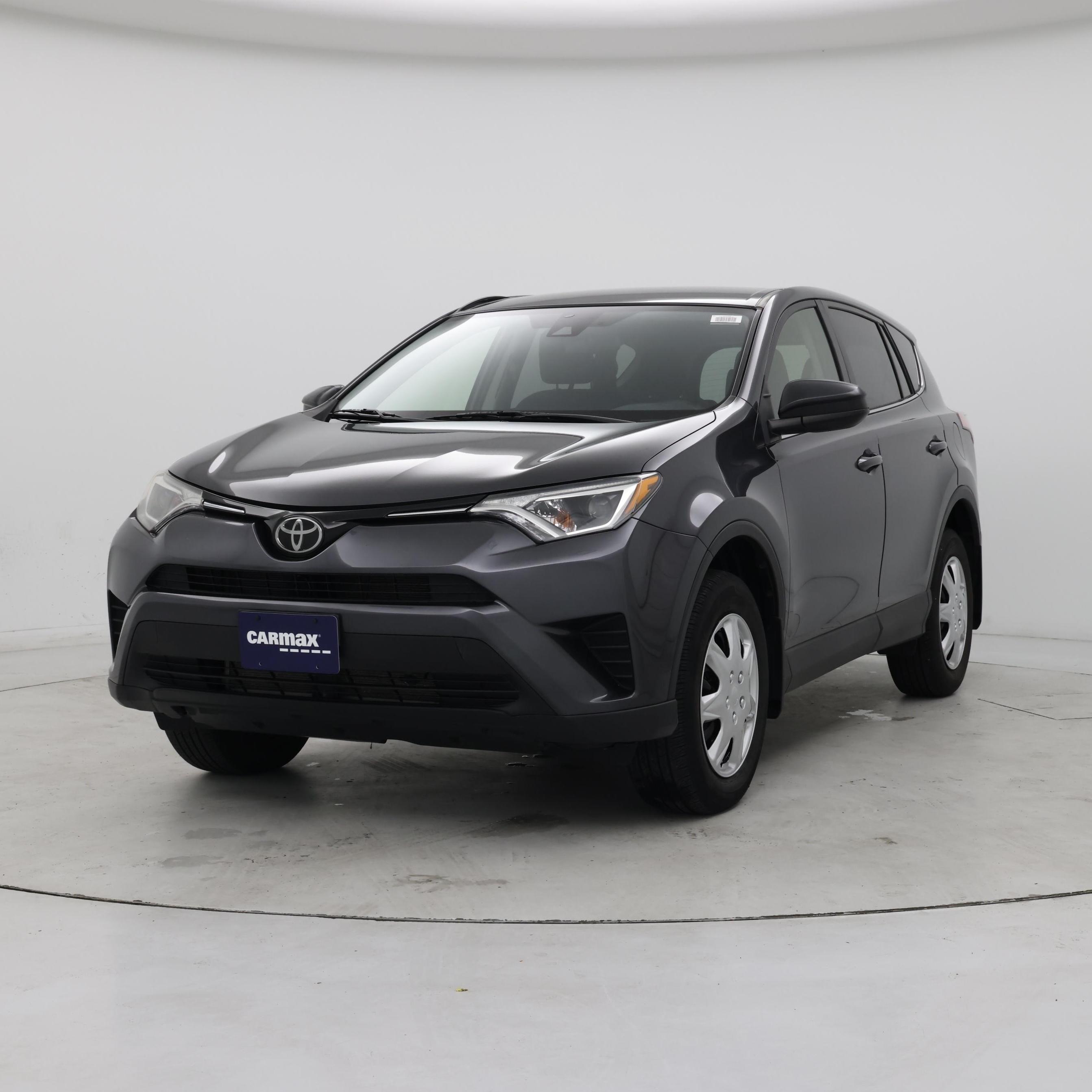 Thumbnail: 2018 Toyota RAV4 - 4