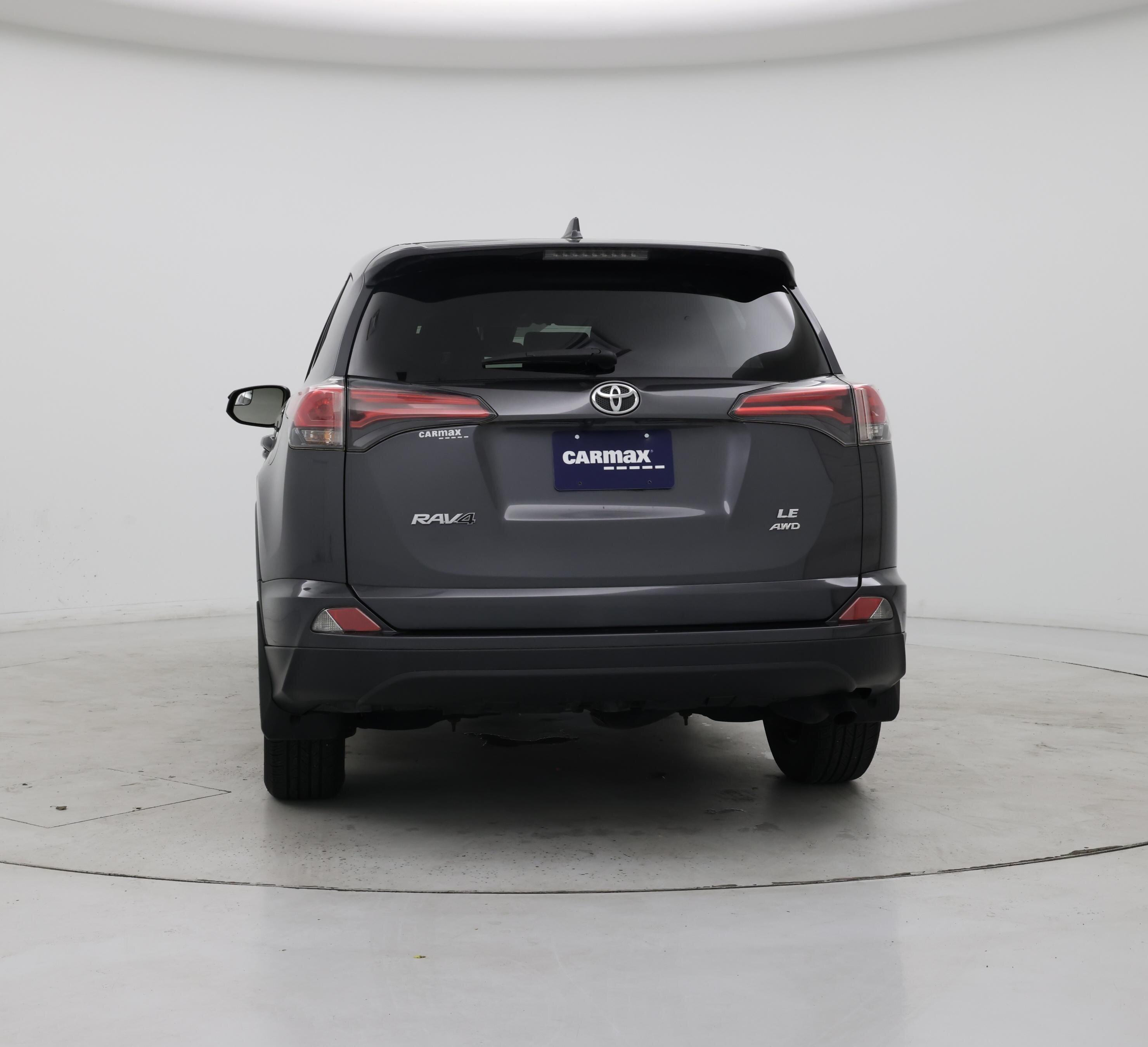 Thumbnail: 2018 Toyota RAV4 - 6