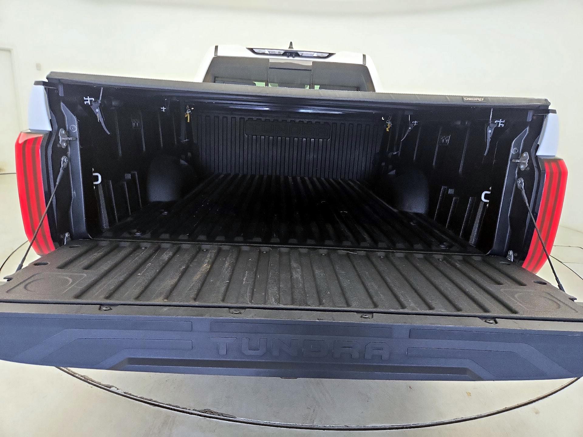 Thumbnail: 2024 Toyota Tundra - 20