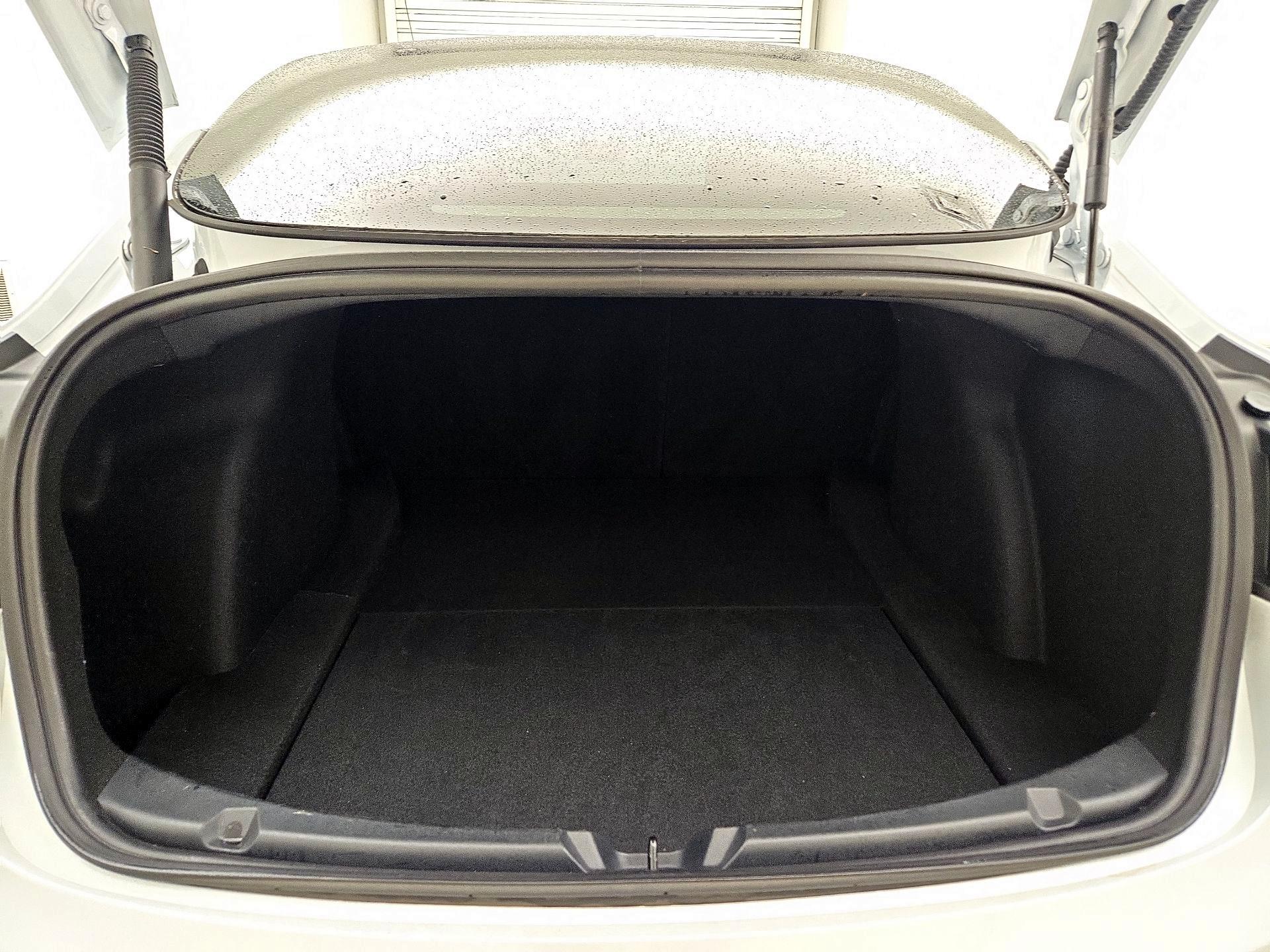 Thumbnail: 2023 Tesla Model 3 - 19