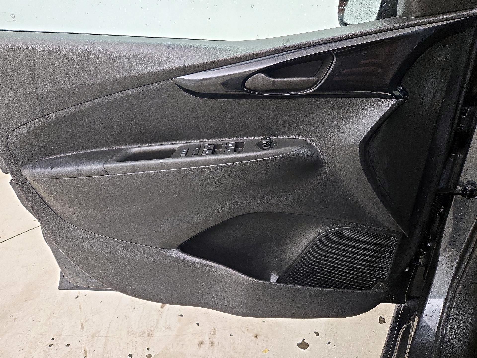 Thumbnail: 2020 Chevrolet Spark - 12