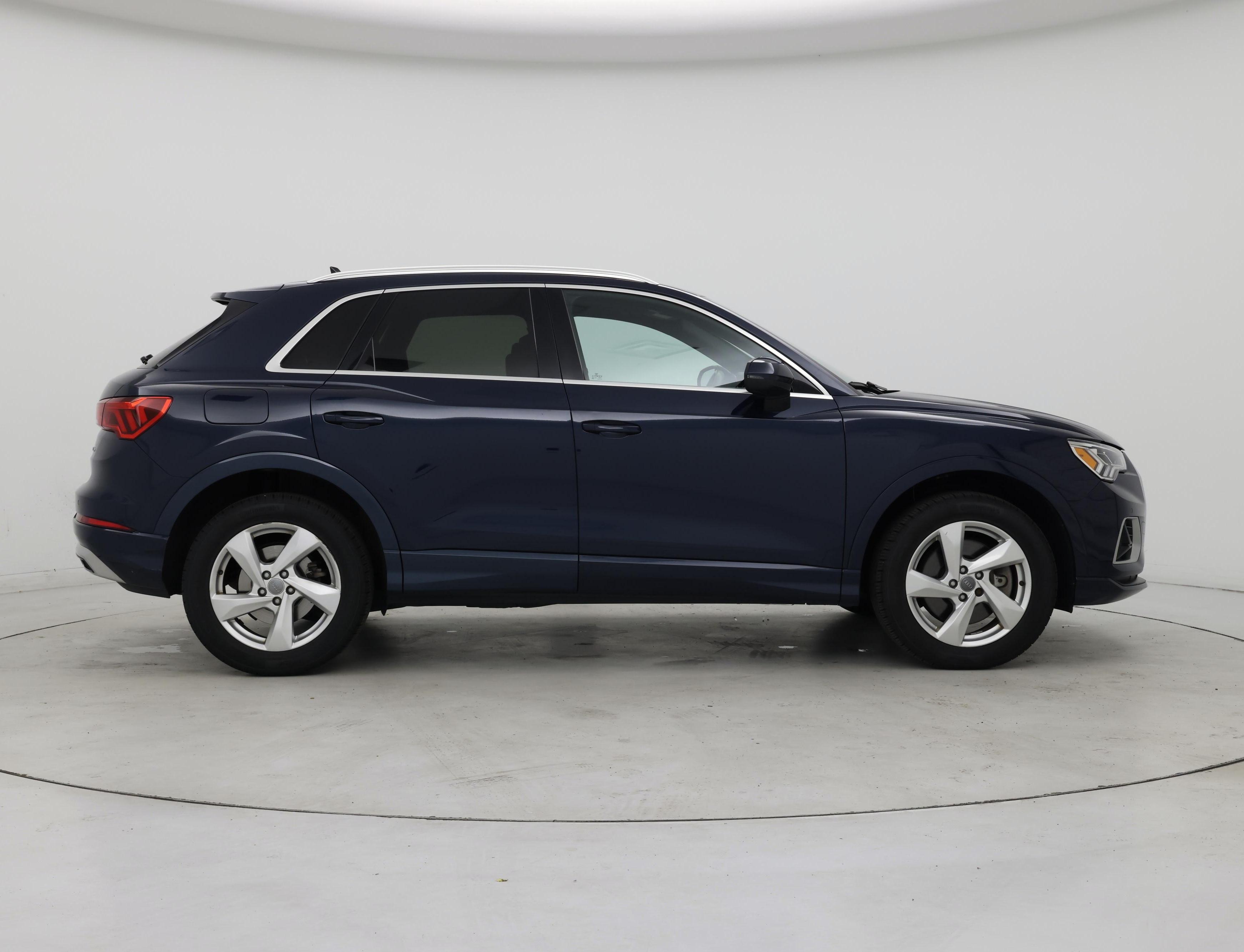 Thumbnail: 2020 Audi Q3 - 7