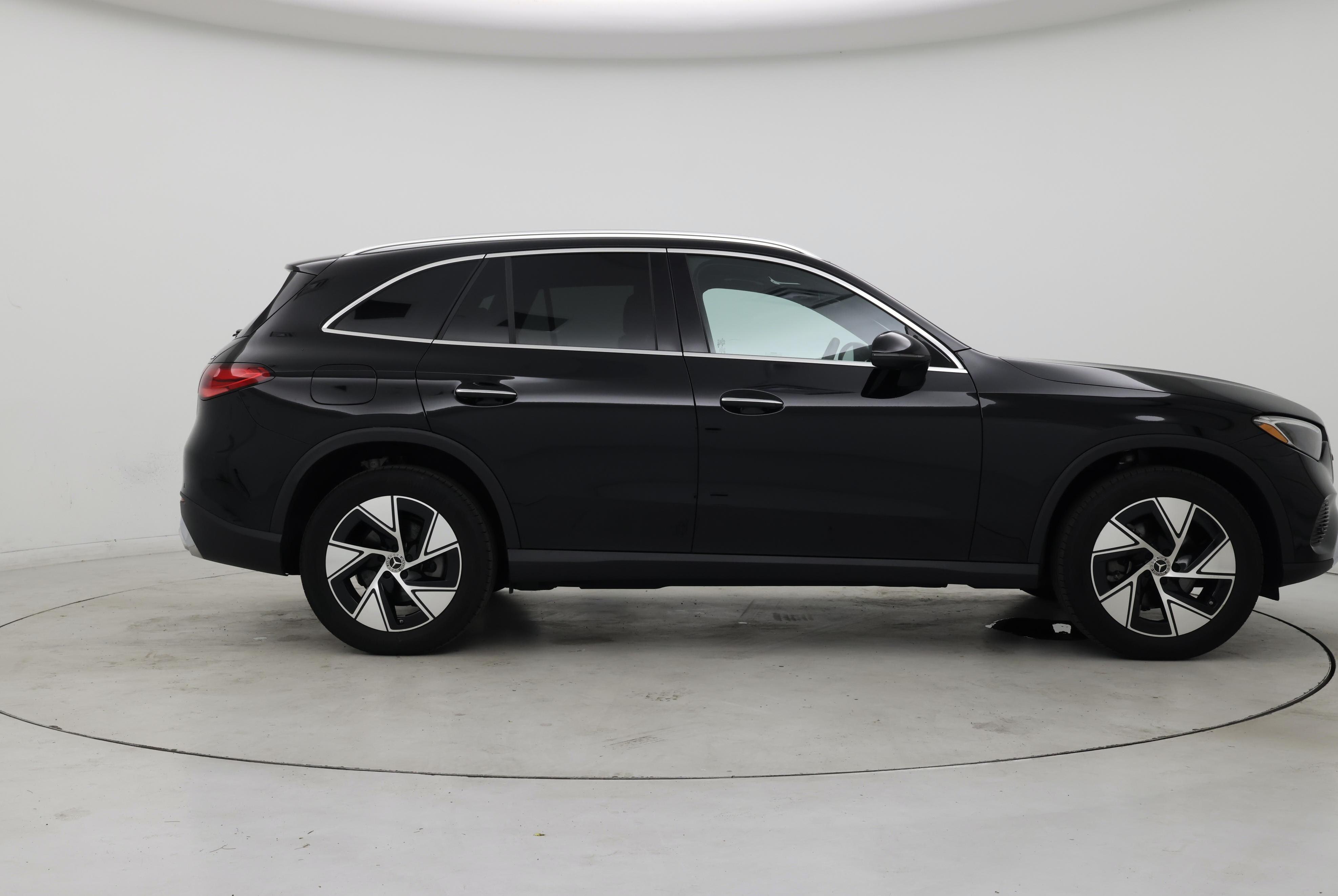 Thumbnail: 2024 Mercedes-Benz GLC - 7