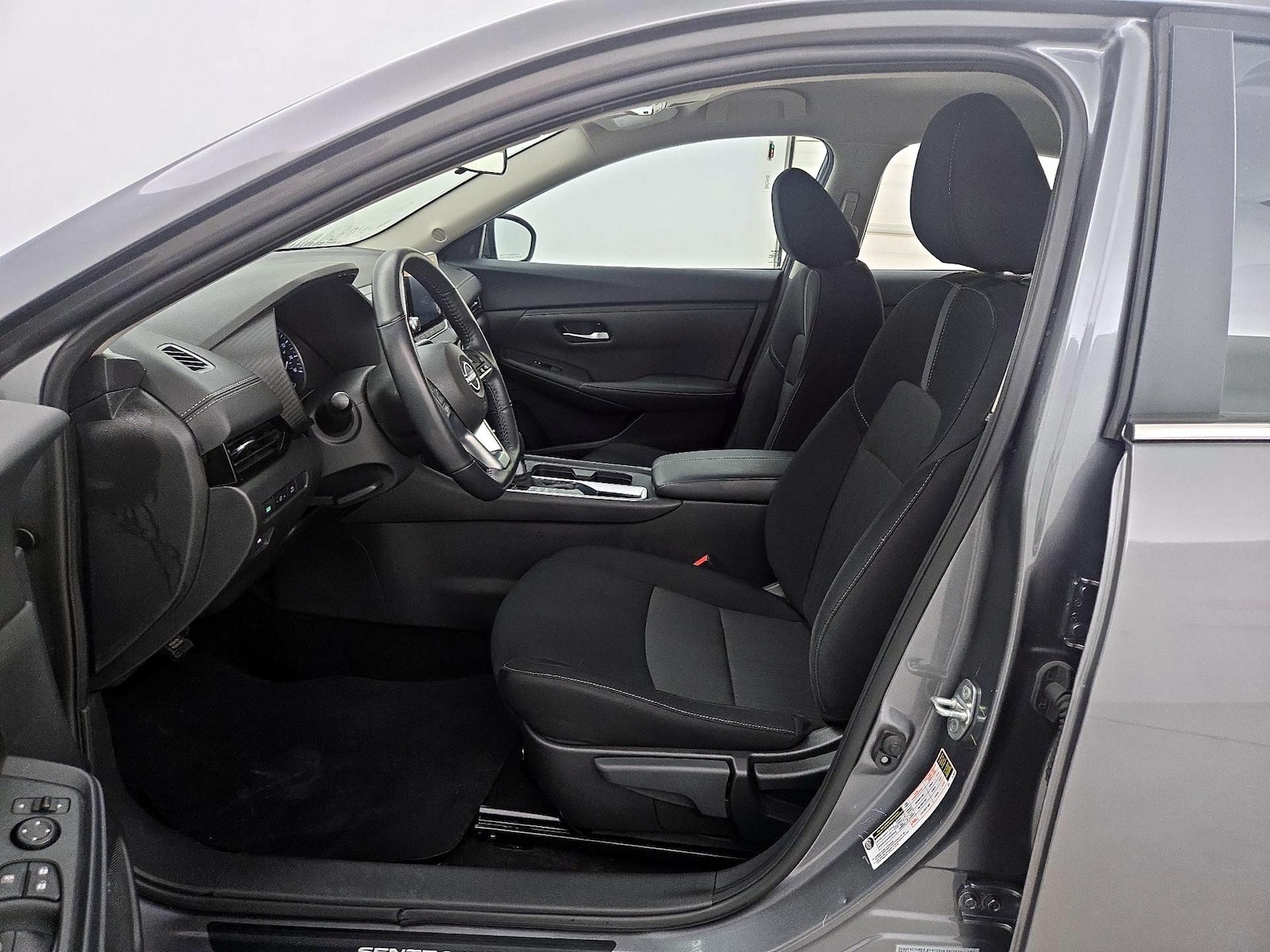 2024 Nissan Sentra SV - Photo 12