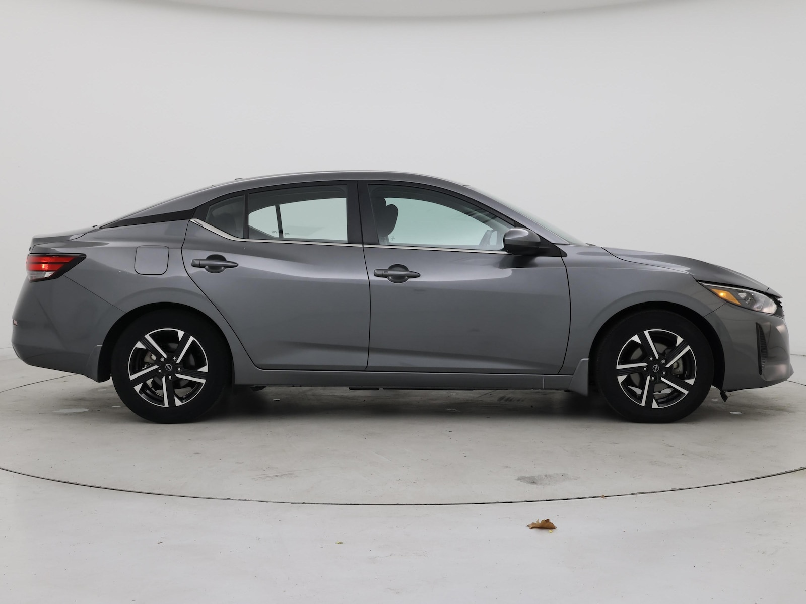 2024 Nissan Sentra SV - Photo 8