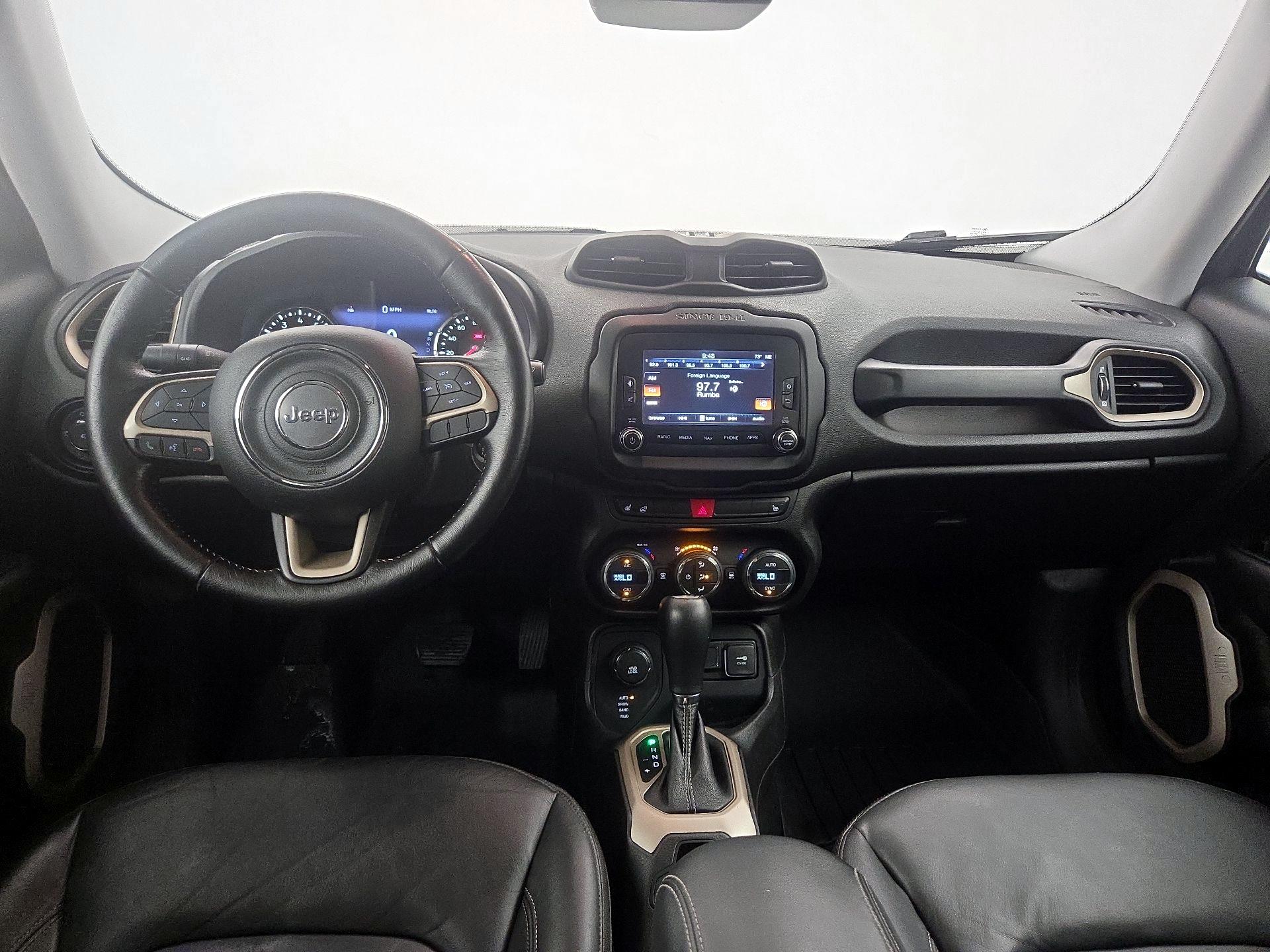 Thumbnail: 2017 Jeep Renegade - 9