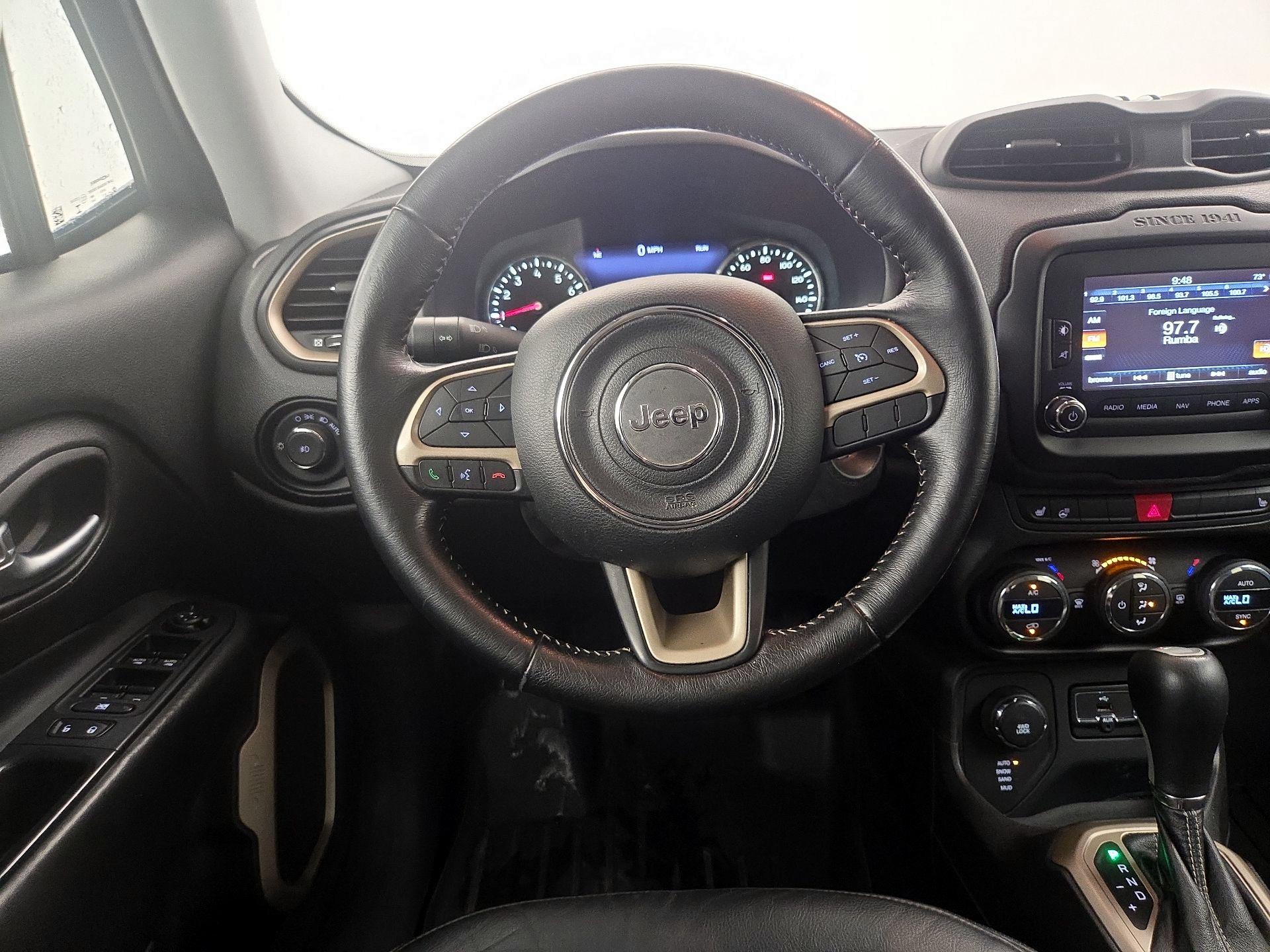 Thumbnail: 2017 Jeep Renegade - 10