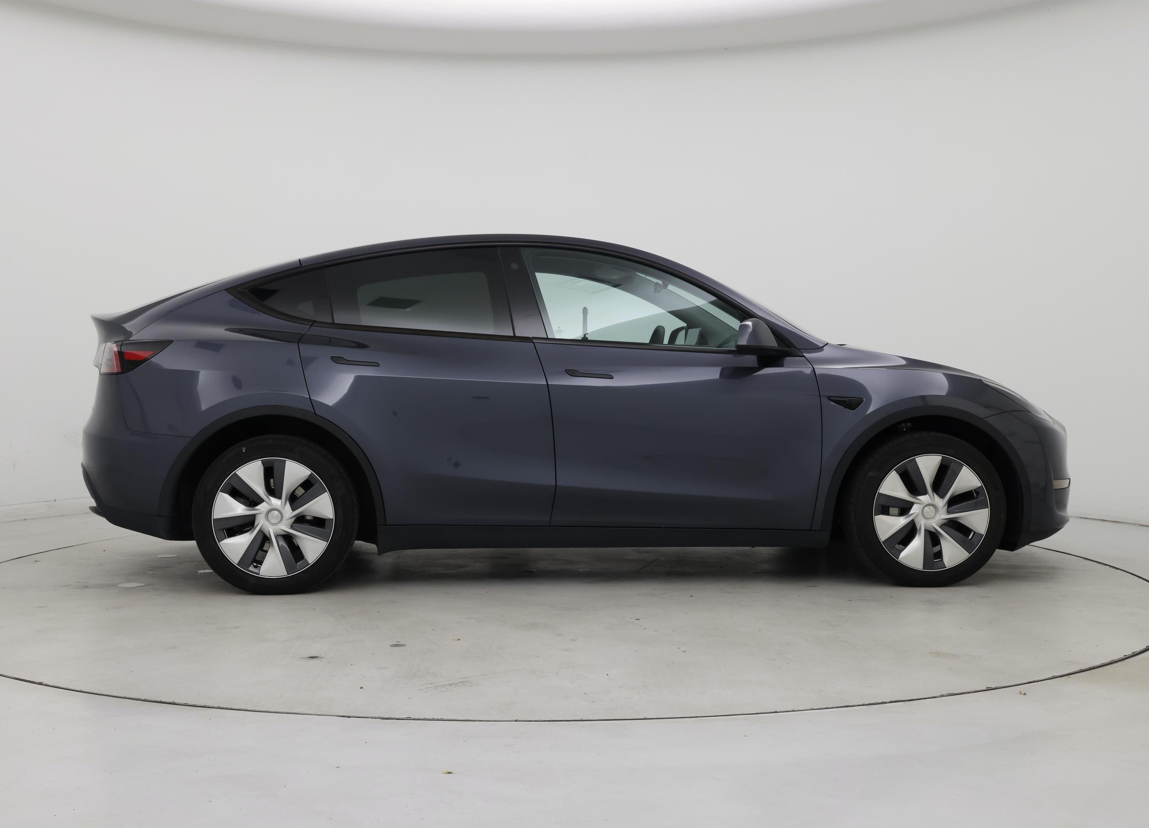 Thumbnail: 2023 Tesla Model Y - 7