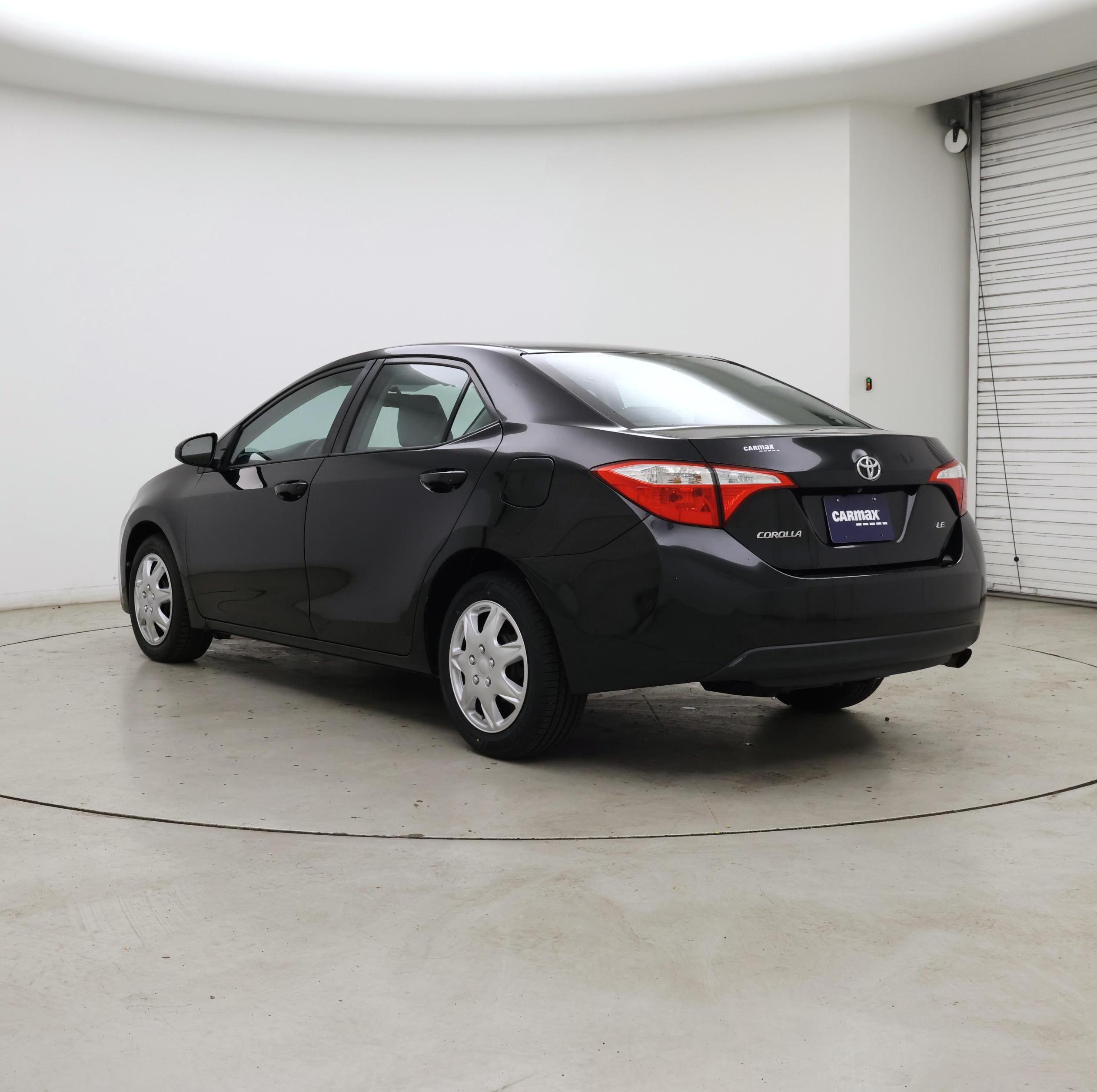 Thumbnail: 2015 Toyota Corolla - 2