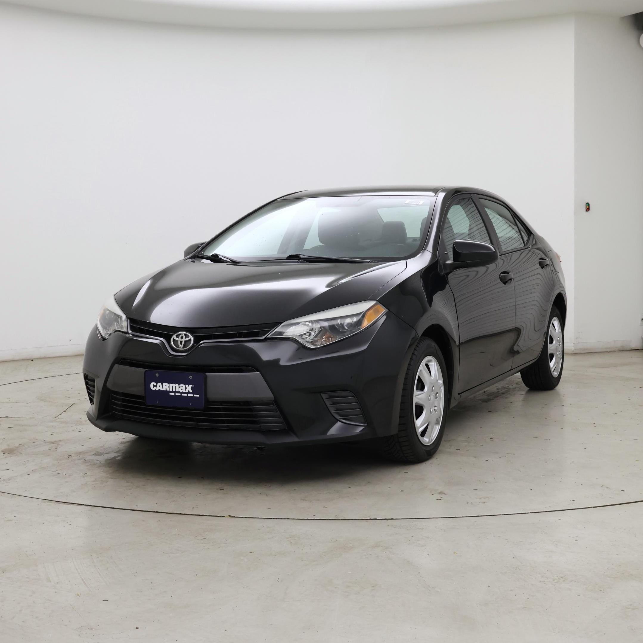 Thumbnail: 2015 Toyota Corolla - 4