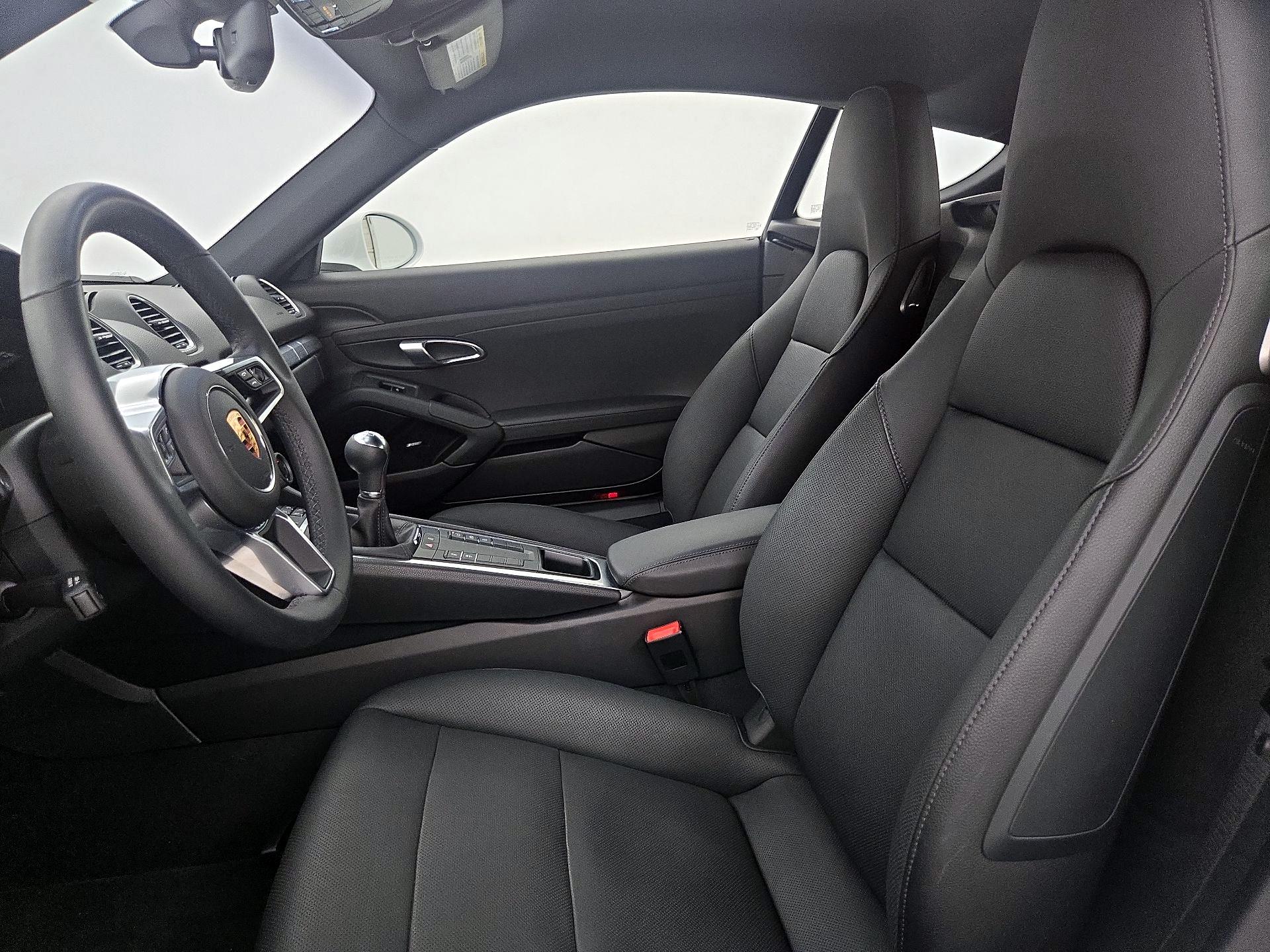 Thumbnail: 2024 Porsche 718 Cayman - 11