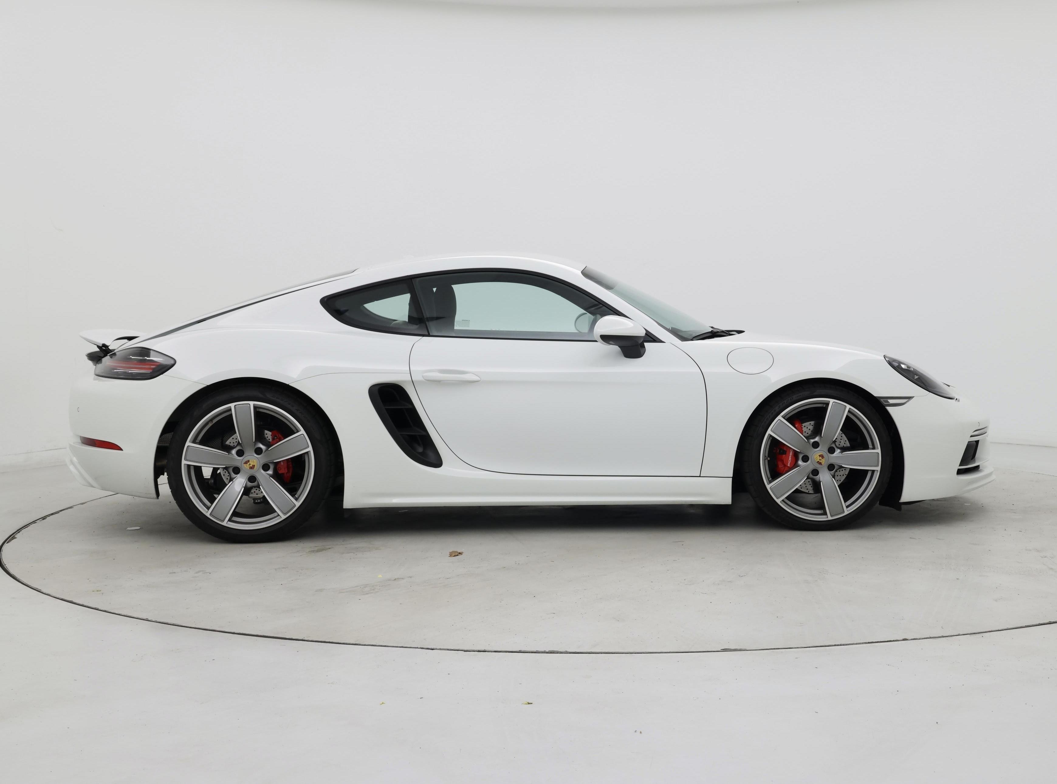 Thumbnail: 2024 Porsche 718 Cayman - 7