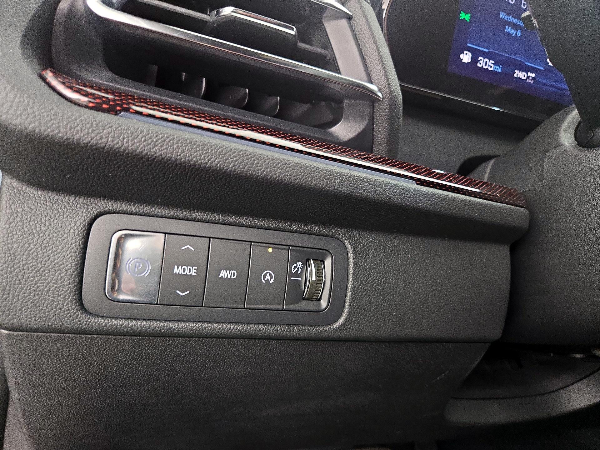 Thumbnail: 2025 Chevrolet Traverse - 13