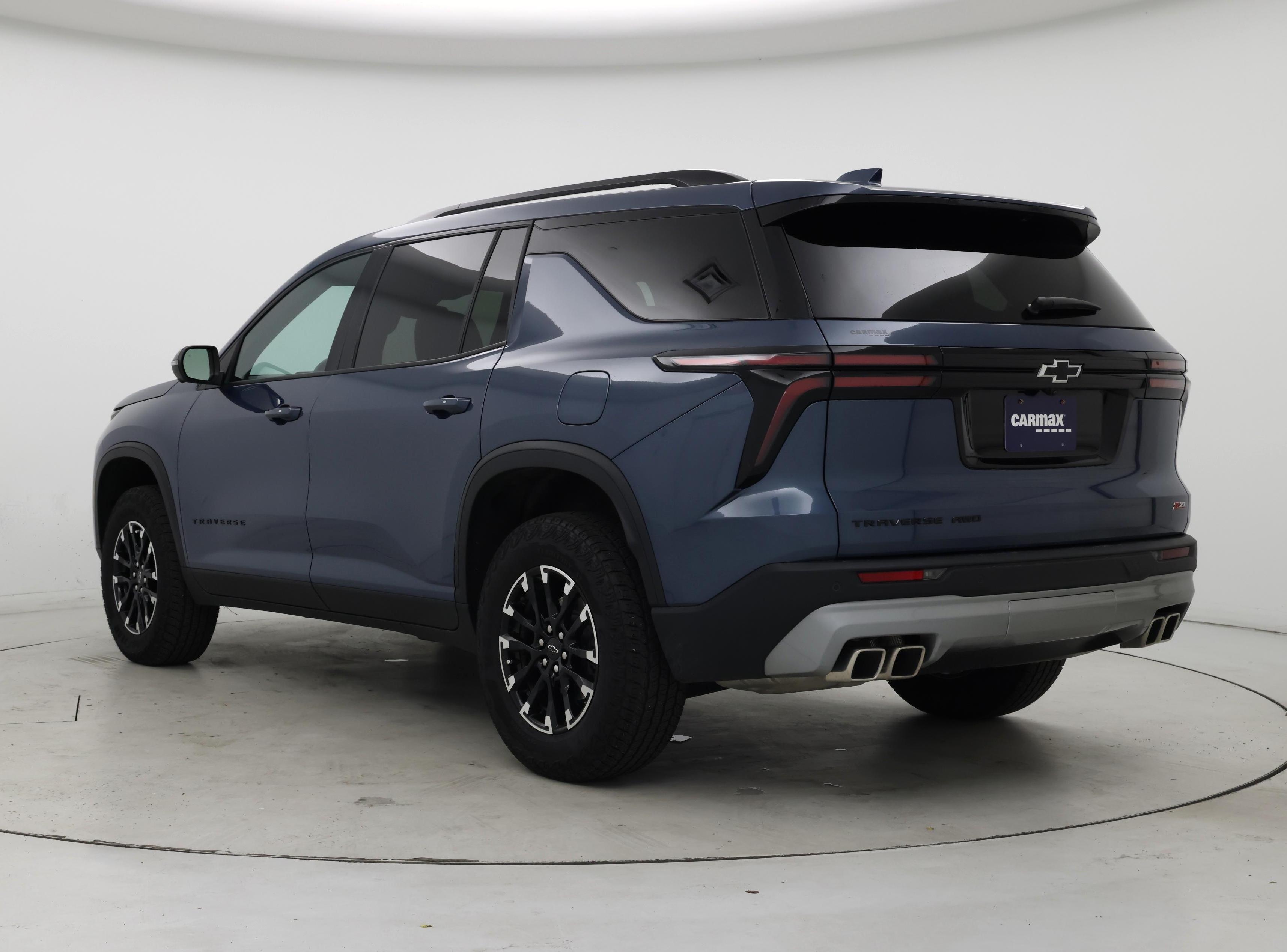 Thumbnail: 2025 Chevrolet Traverse - 2