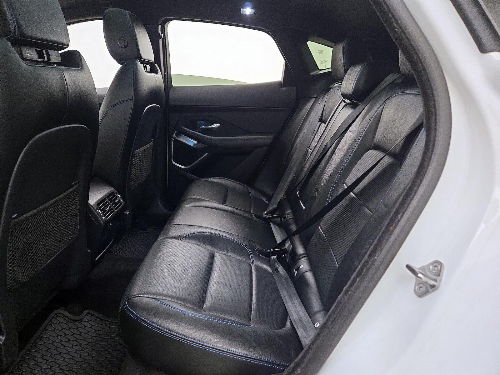 2020 Jaguar E-PACE R-Dynamic SE - Photo 19