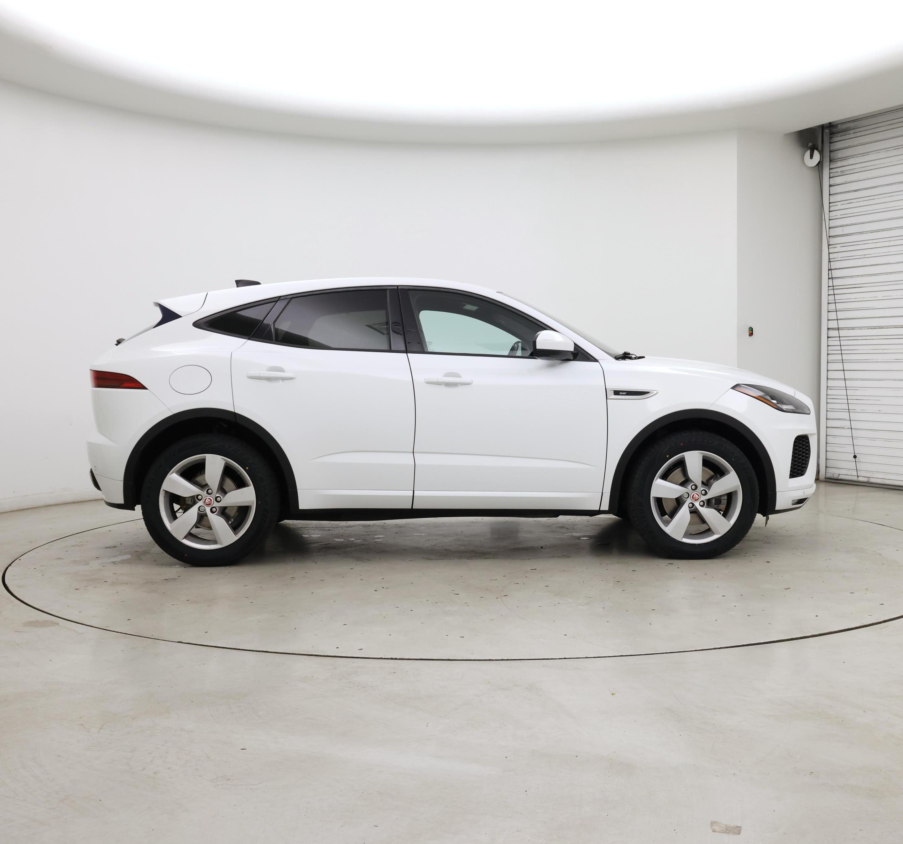 Thumbnail: 2020 Jaguar E-Pace - 7
