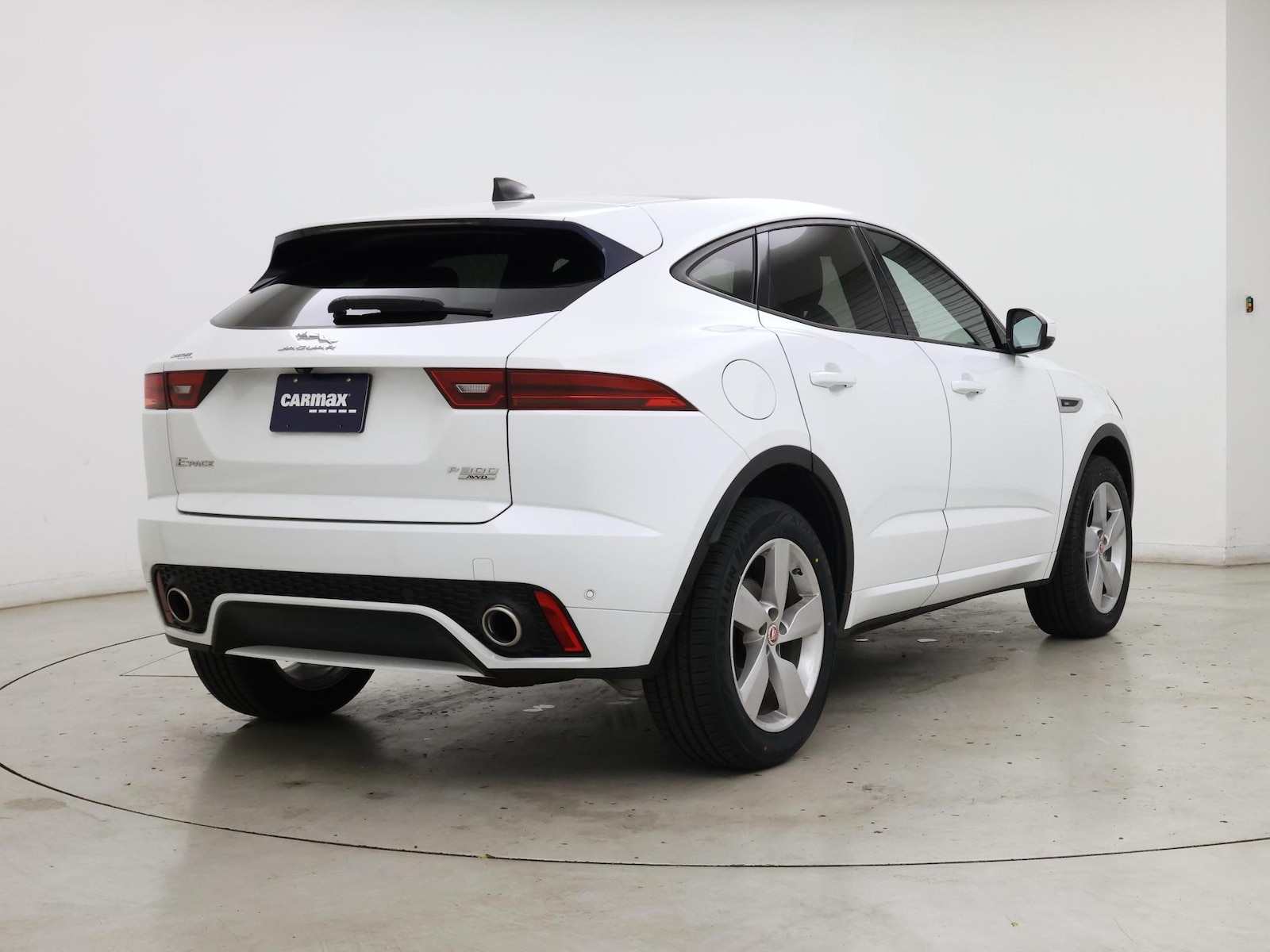 2020 Jaguar E-PACE R-Dynamic SE - Photo 9