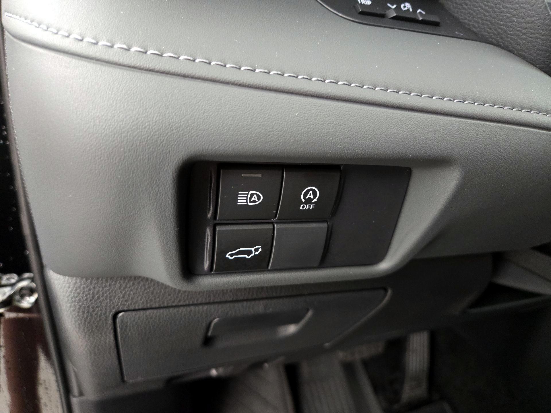 Thumbnail: 2026 Toyota Highlander - 13
