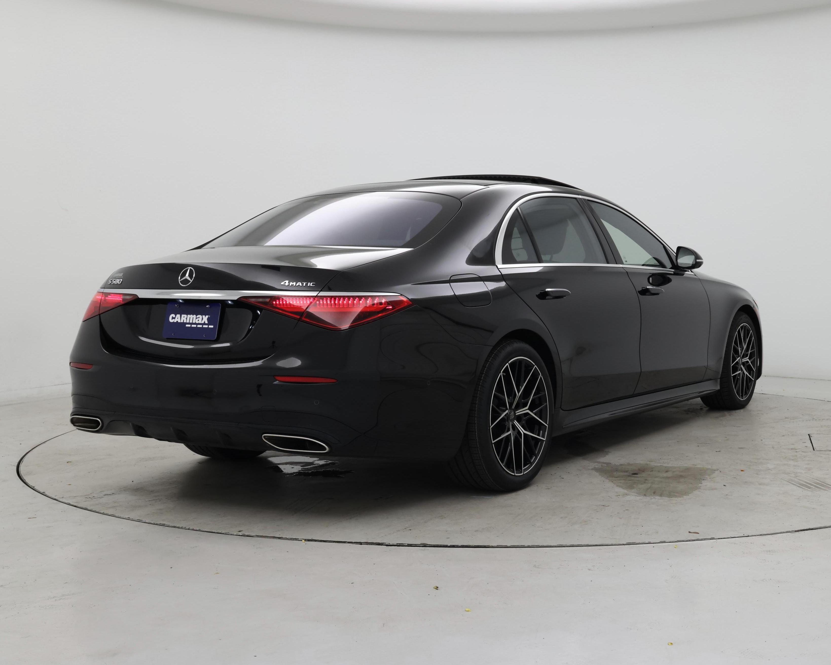 Thumbnail: 2022 Mercedes-Benz S-Class - 8