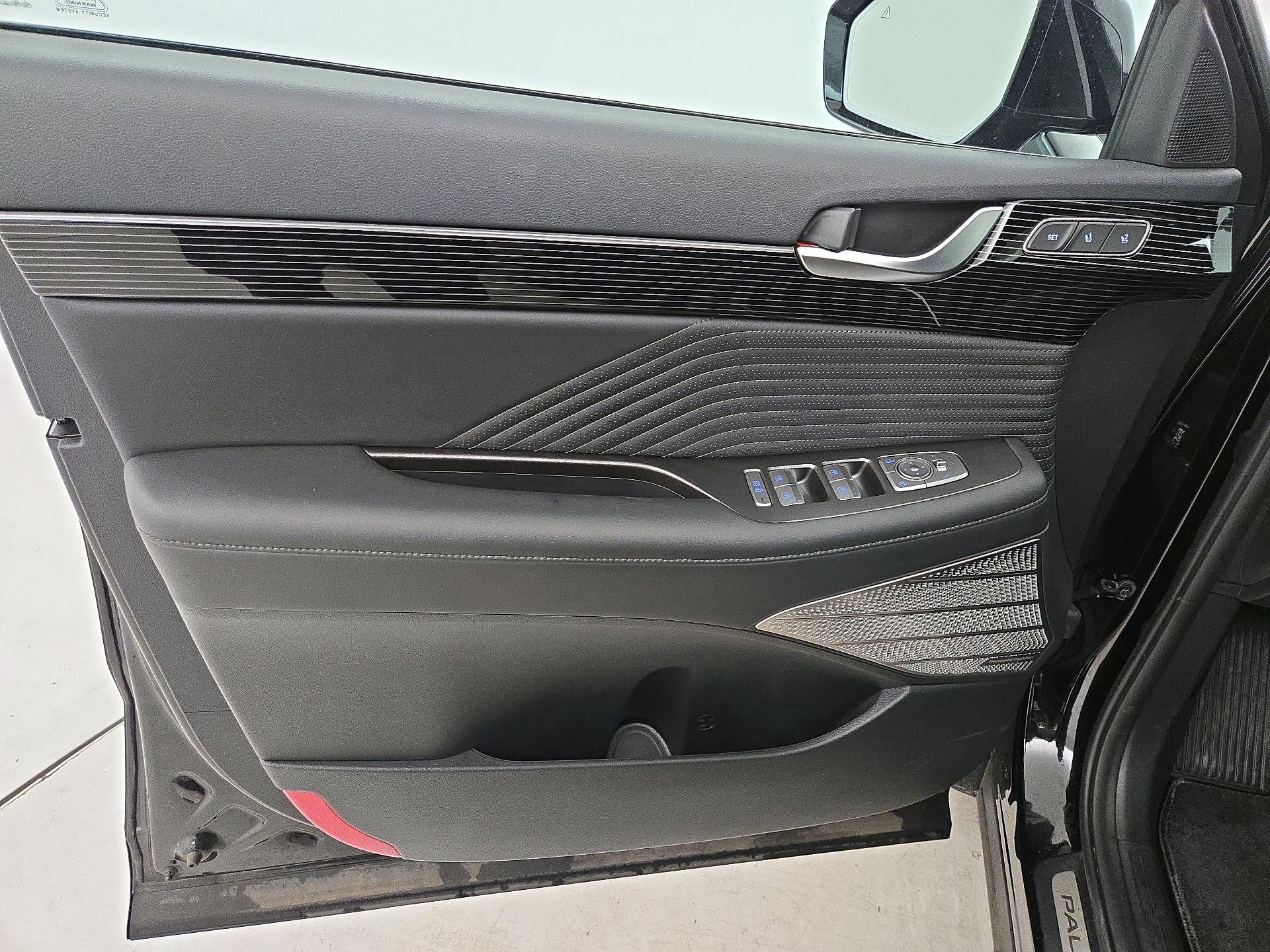 Thumbnail: 2025 Hyundai Palisade - 12