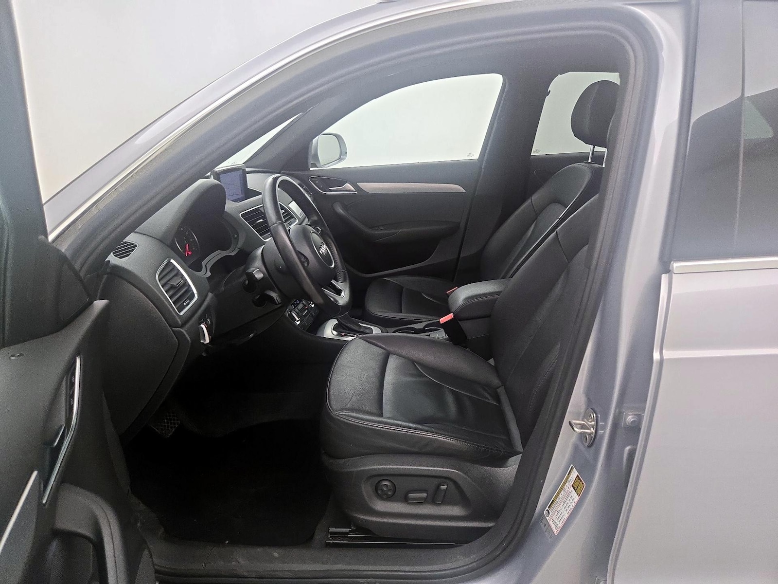 2015 Audi Q3 Premium Plus - Photo 12