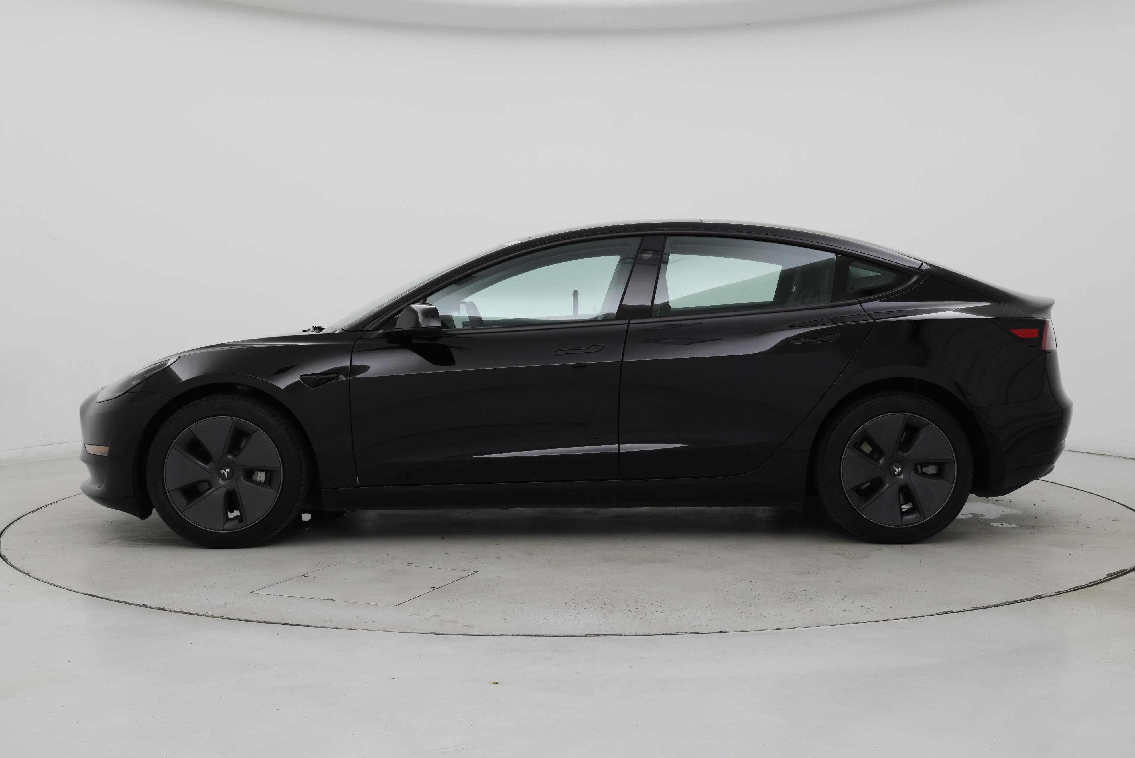 Thumbnail: 2023 Tesla Model 3 - 3