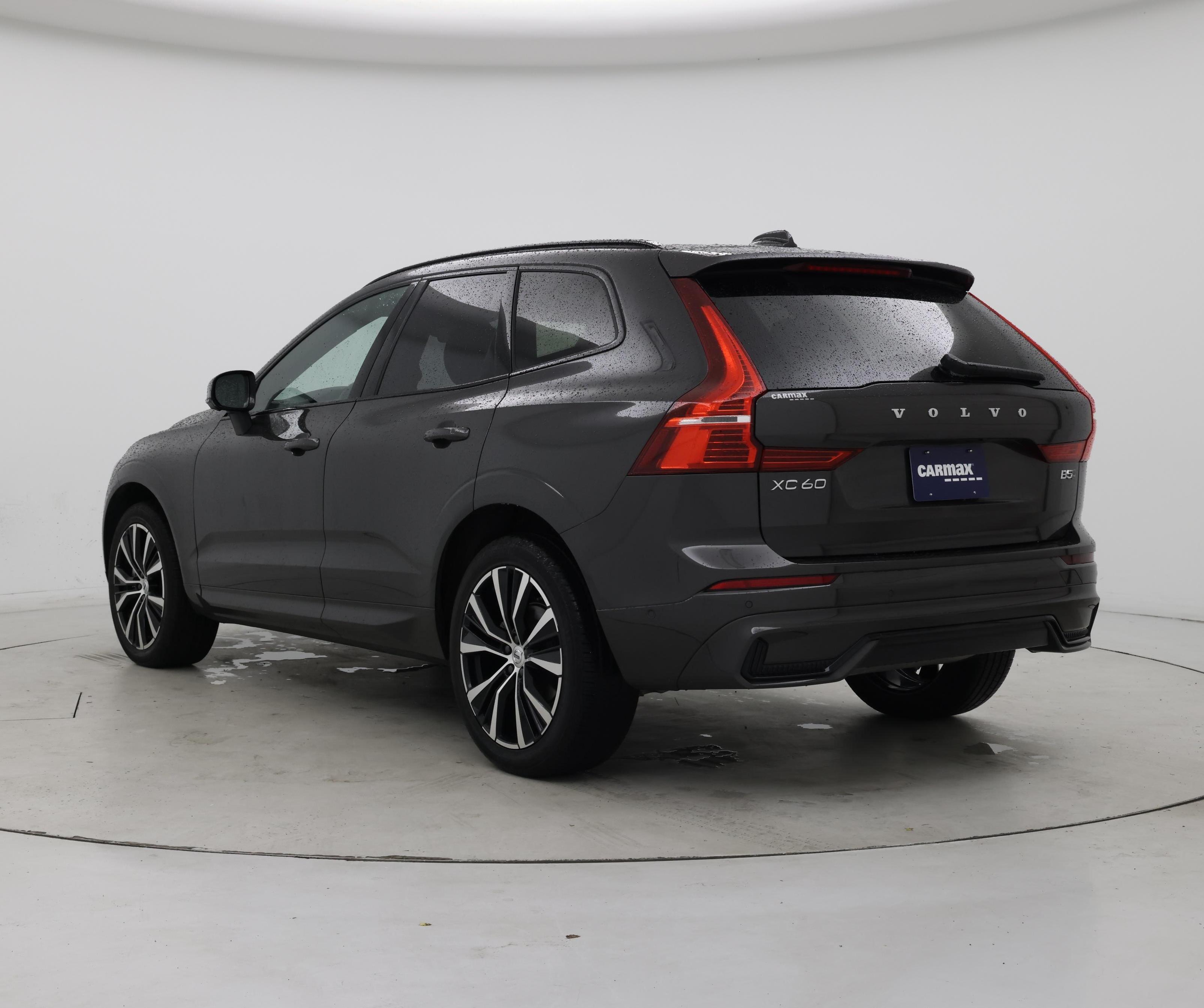 Thumbnail: 2025 Volvo XC60 - 2