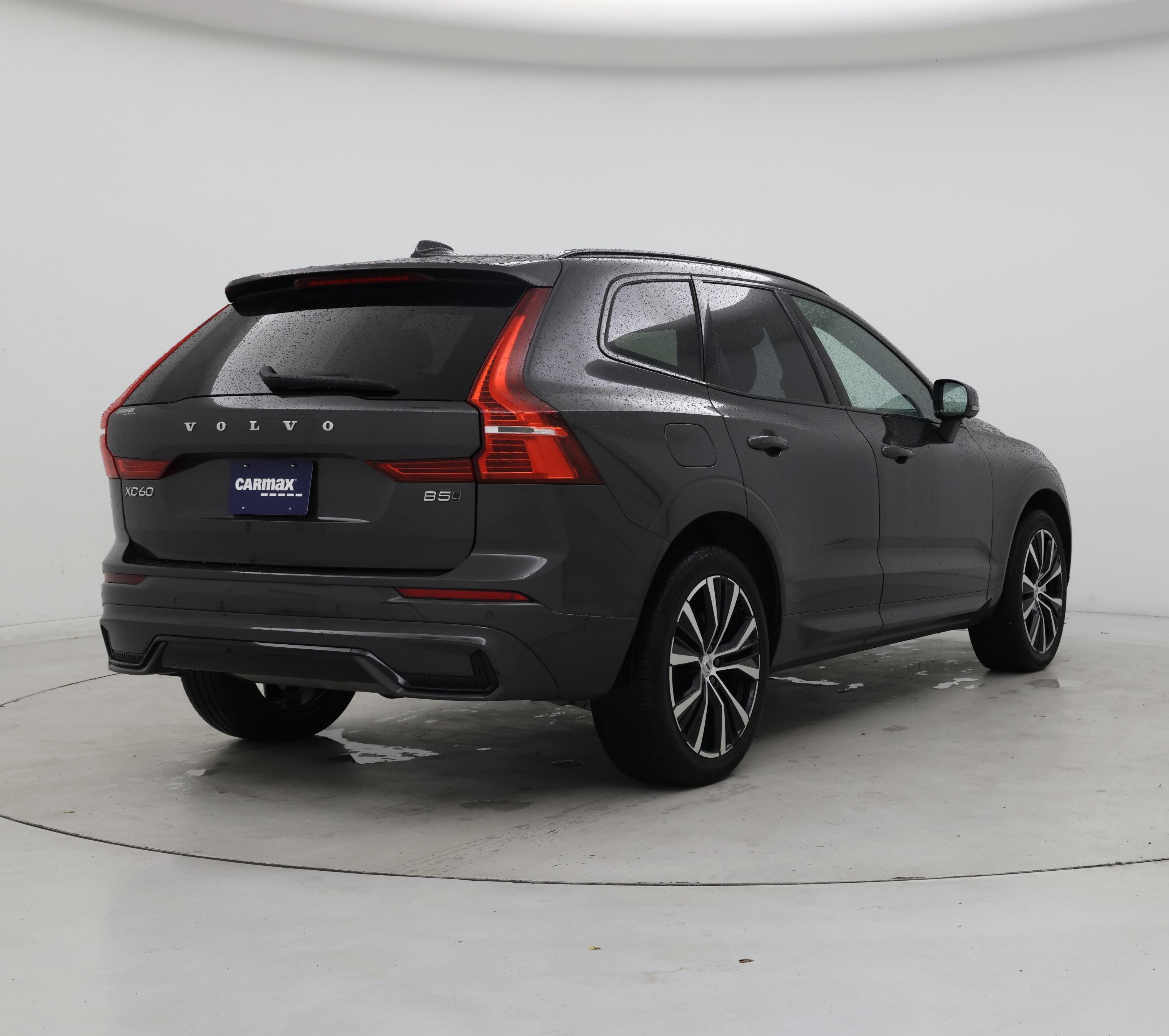 Thumbnail: 2025 Volvo XC60 - 8