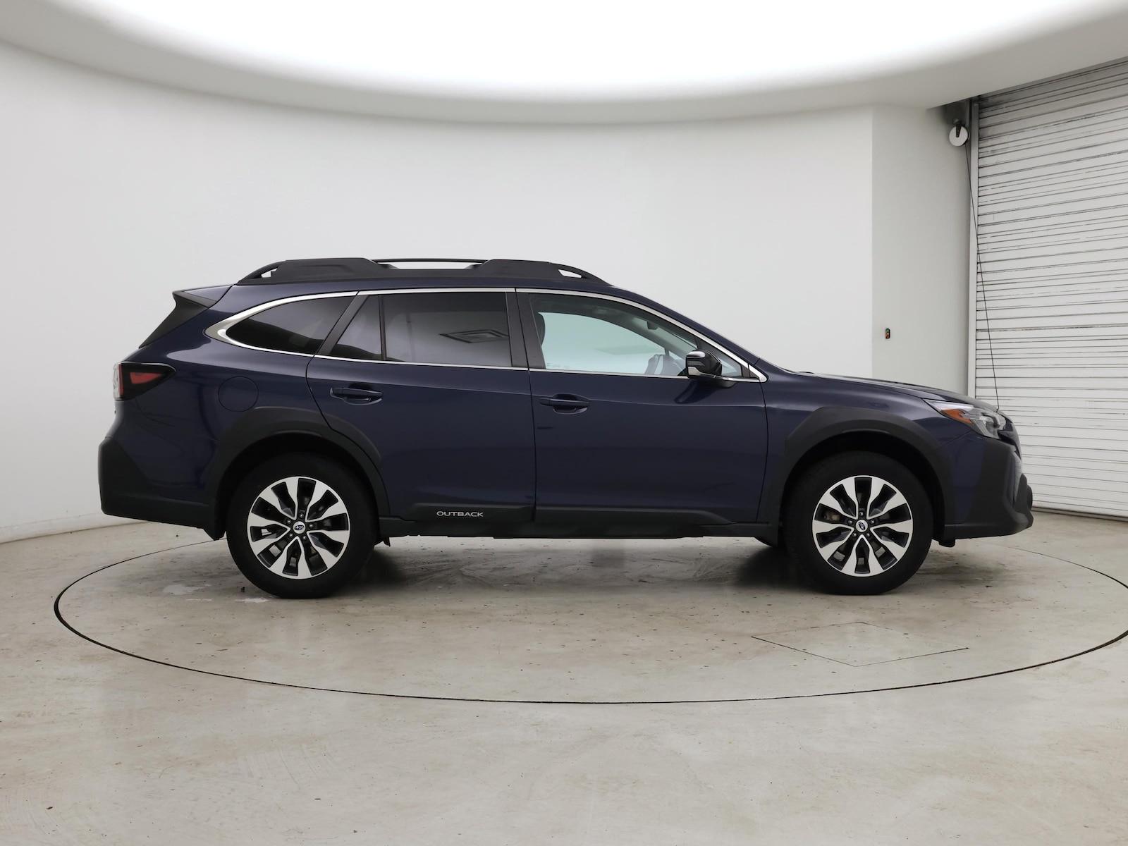 2023 Subaru Outback Limited - Photo 8