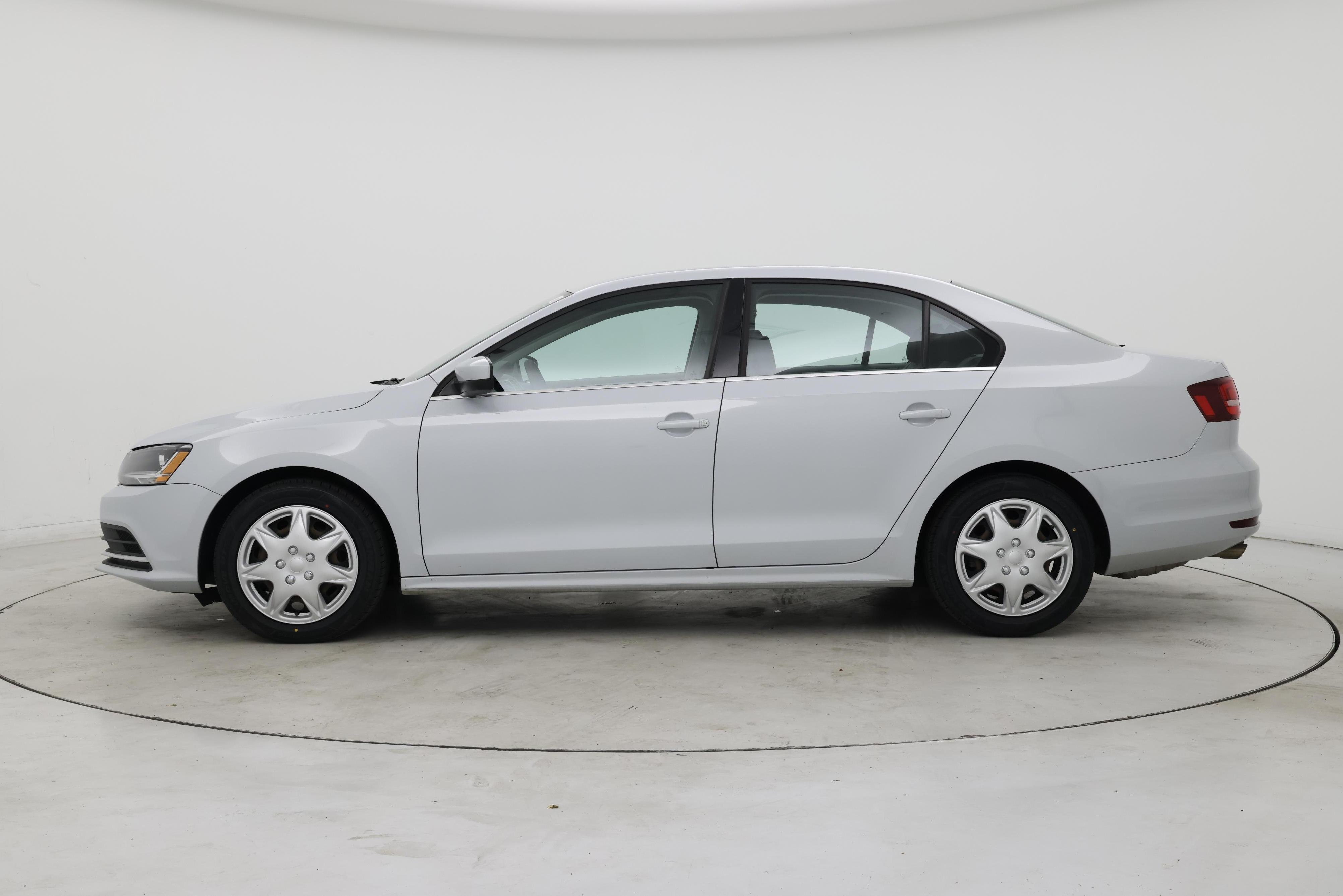 Thumbnail: 2017 Volkswagen Jetta - 3
