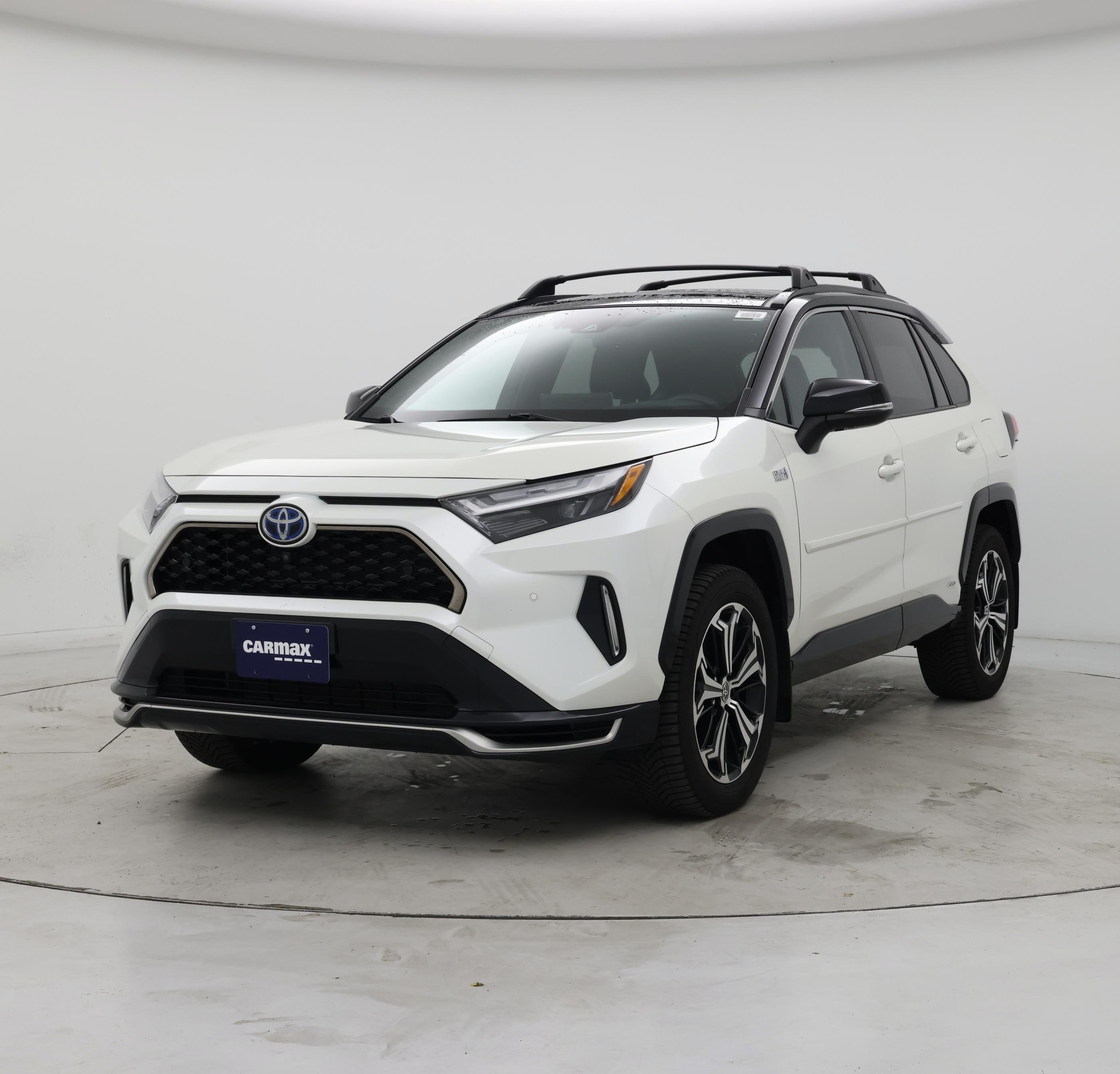 Thumbnail: 2022 Toyota RAV4 - 4