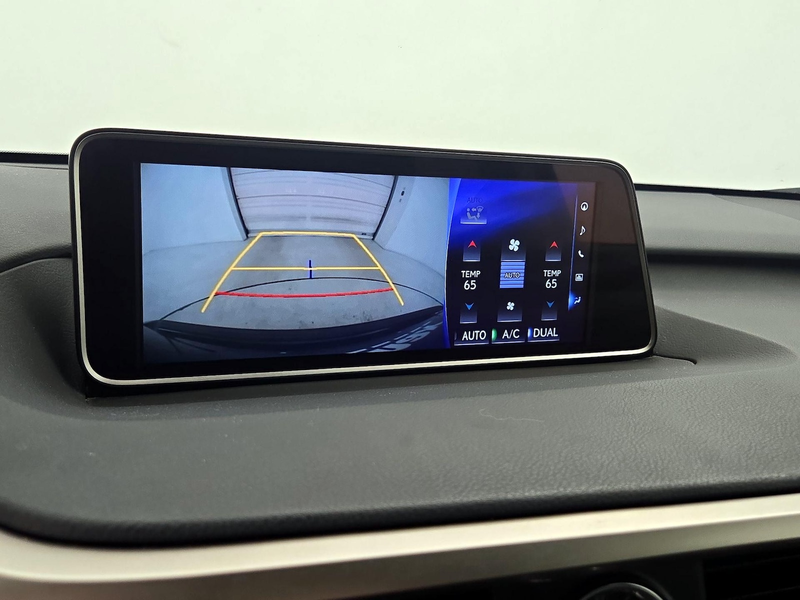 2016 Lexus RX 350 - Photo 16