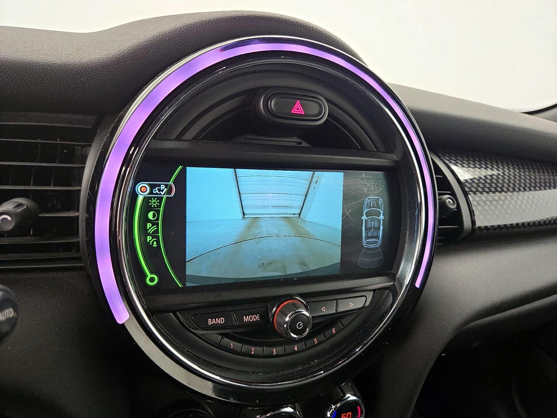 Thumbnail: 2017 MINI Cooper - 15