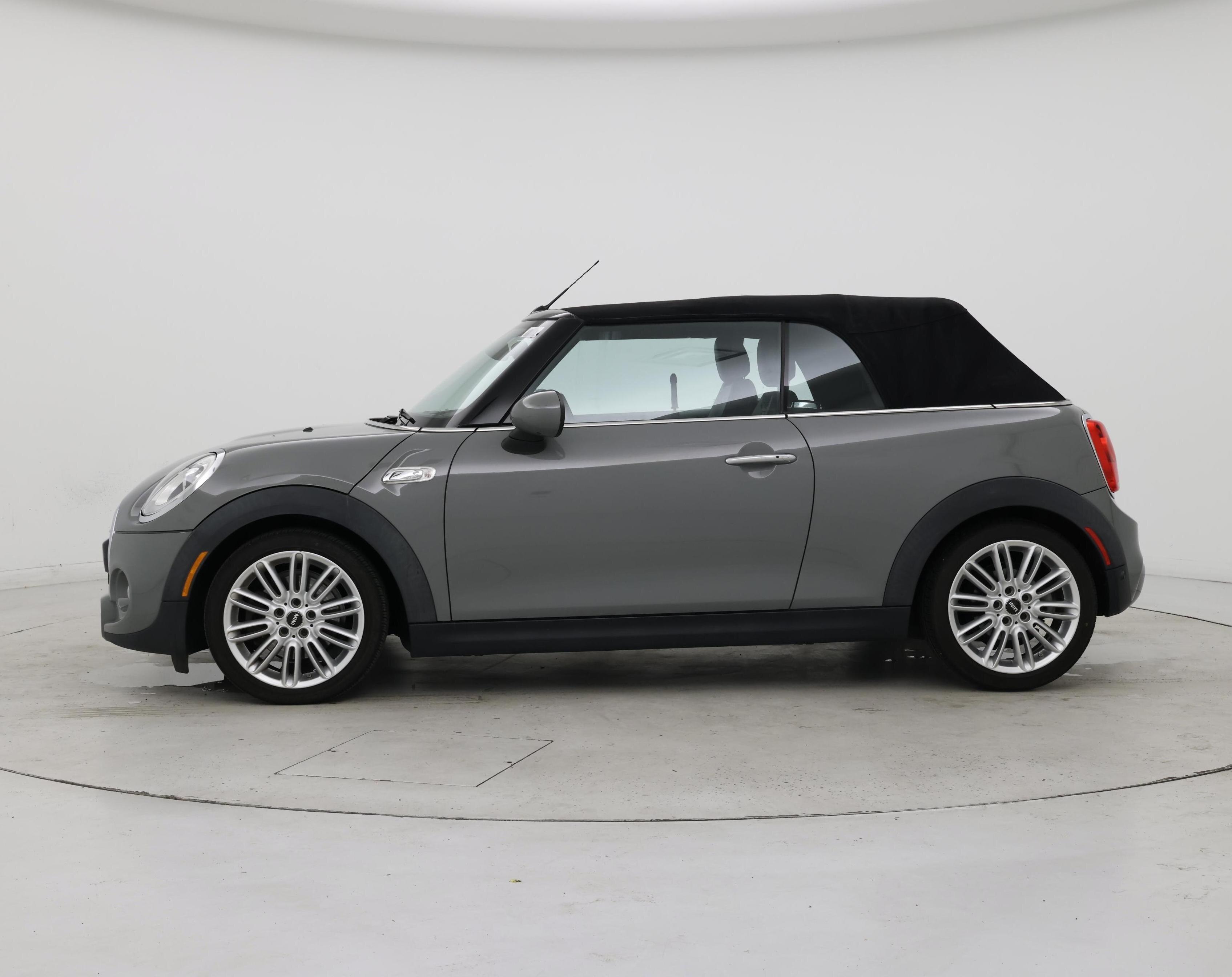 Thumbnail: 2017 MINI Cooper - 3