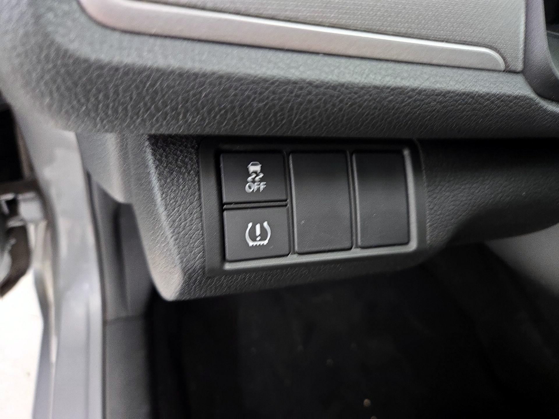 Thumbnail: 2016 Honda Civic - 13