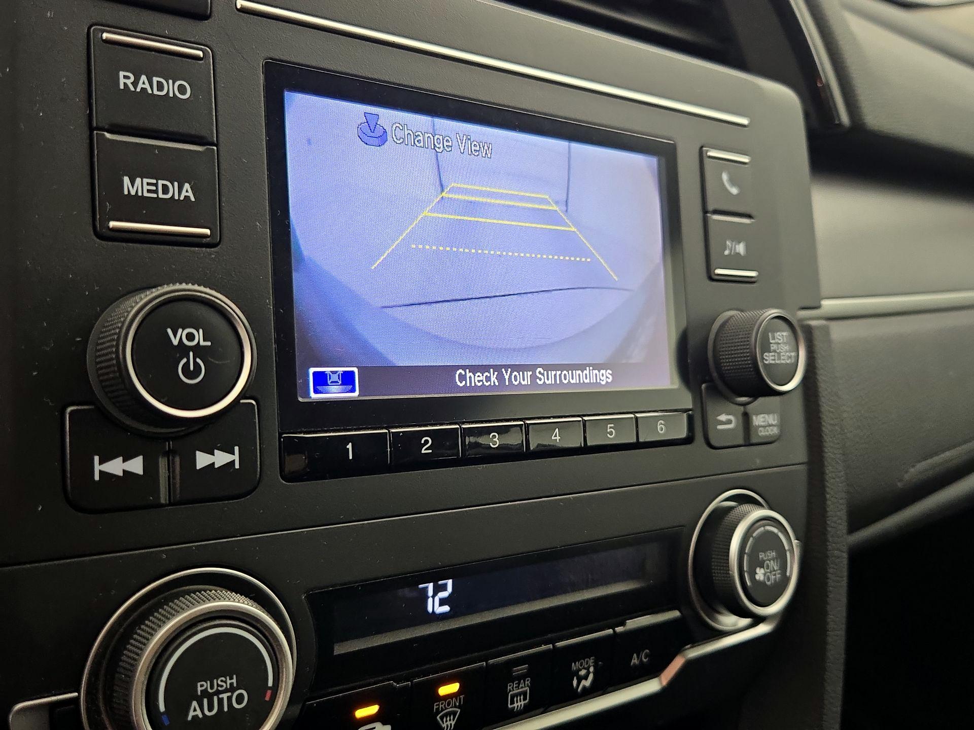 Thumbnail: 2016 Honda Civic - 14