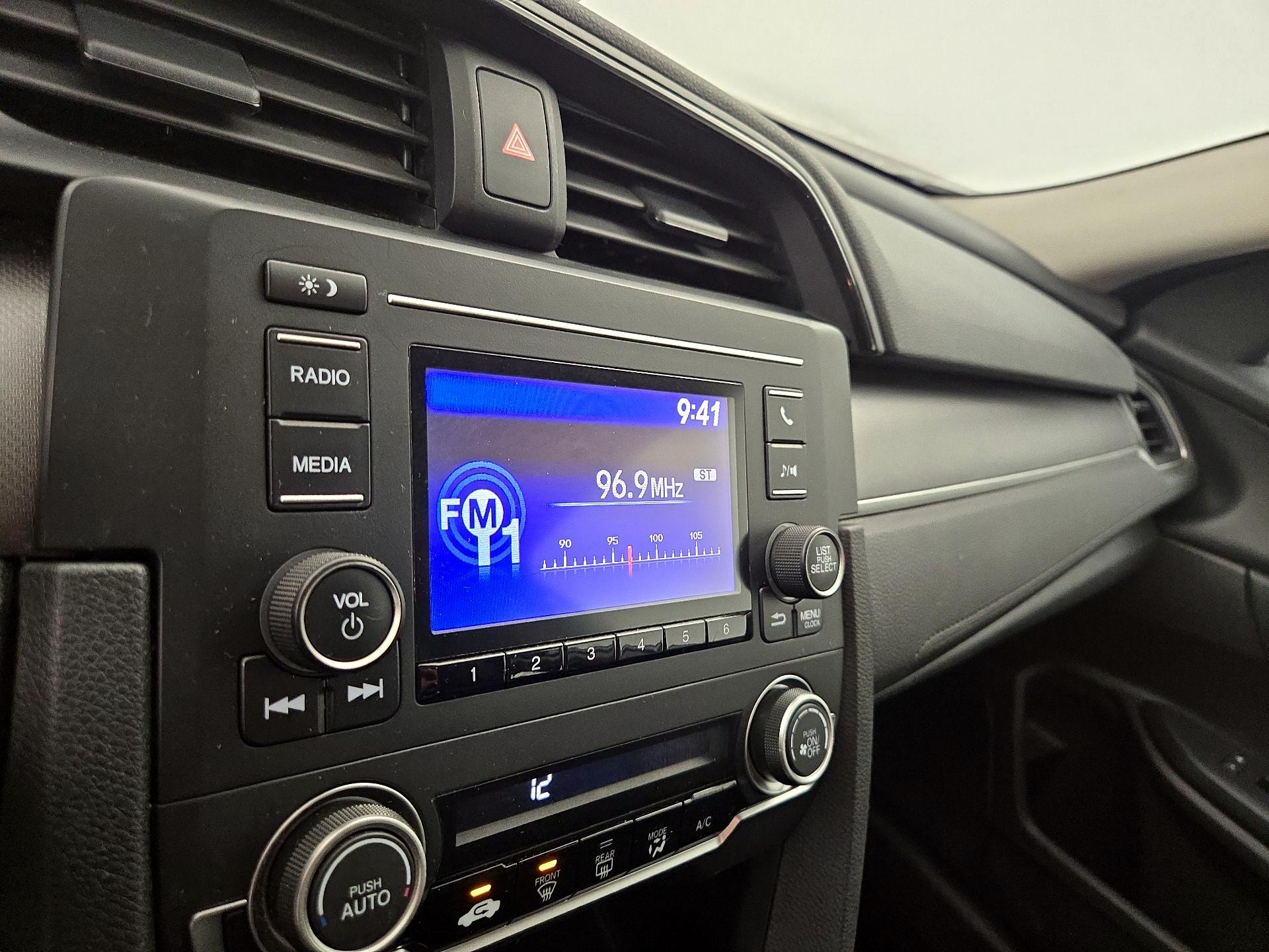 Thumbnail: 2016 Honda Civic - 15
