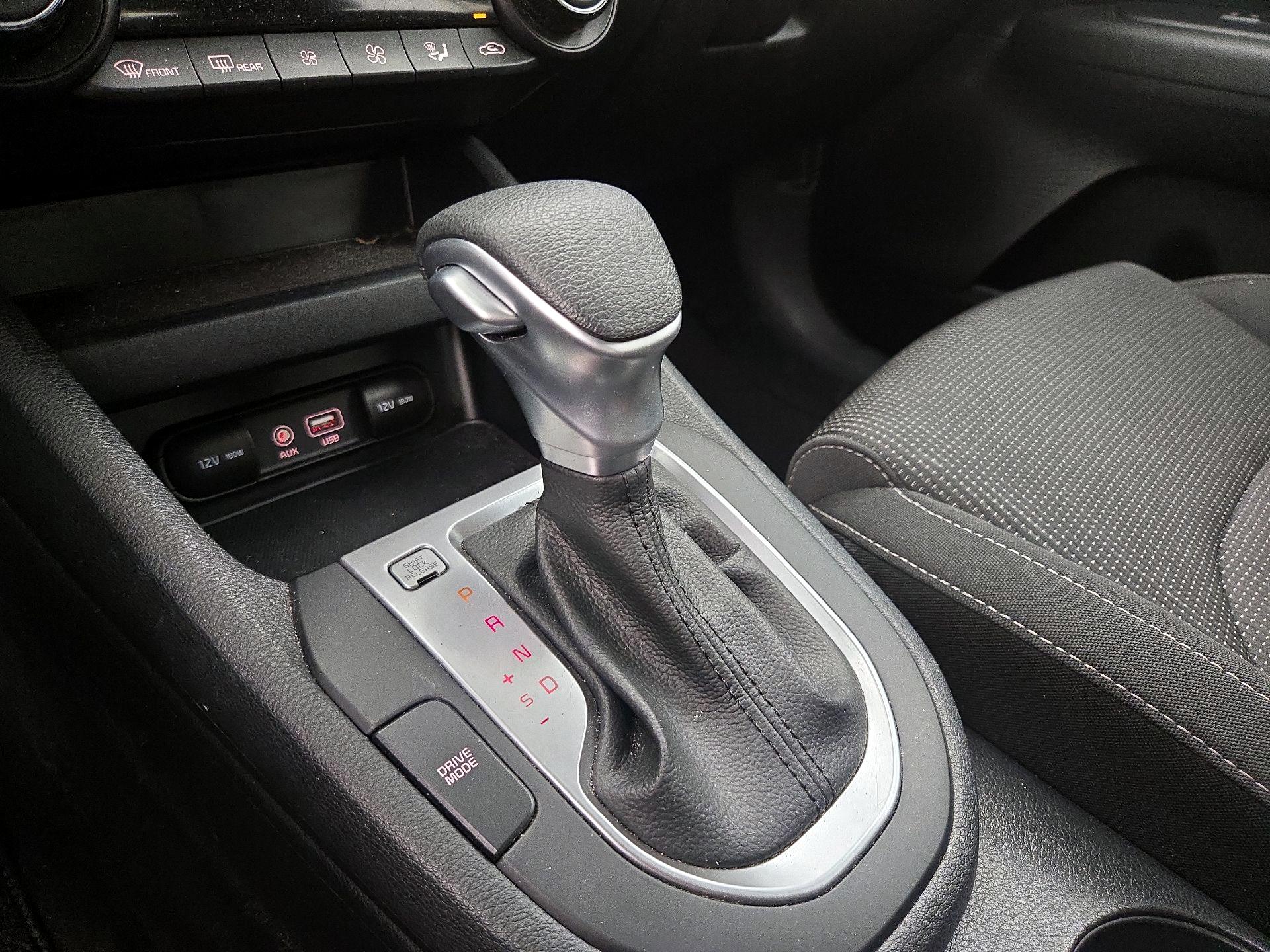 Thumbnail: 2019 Kia Forte - 17